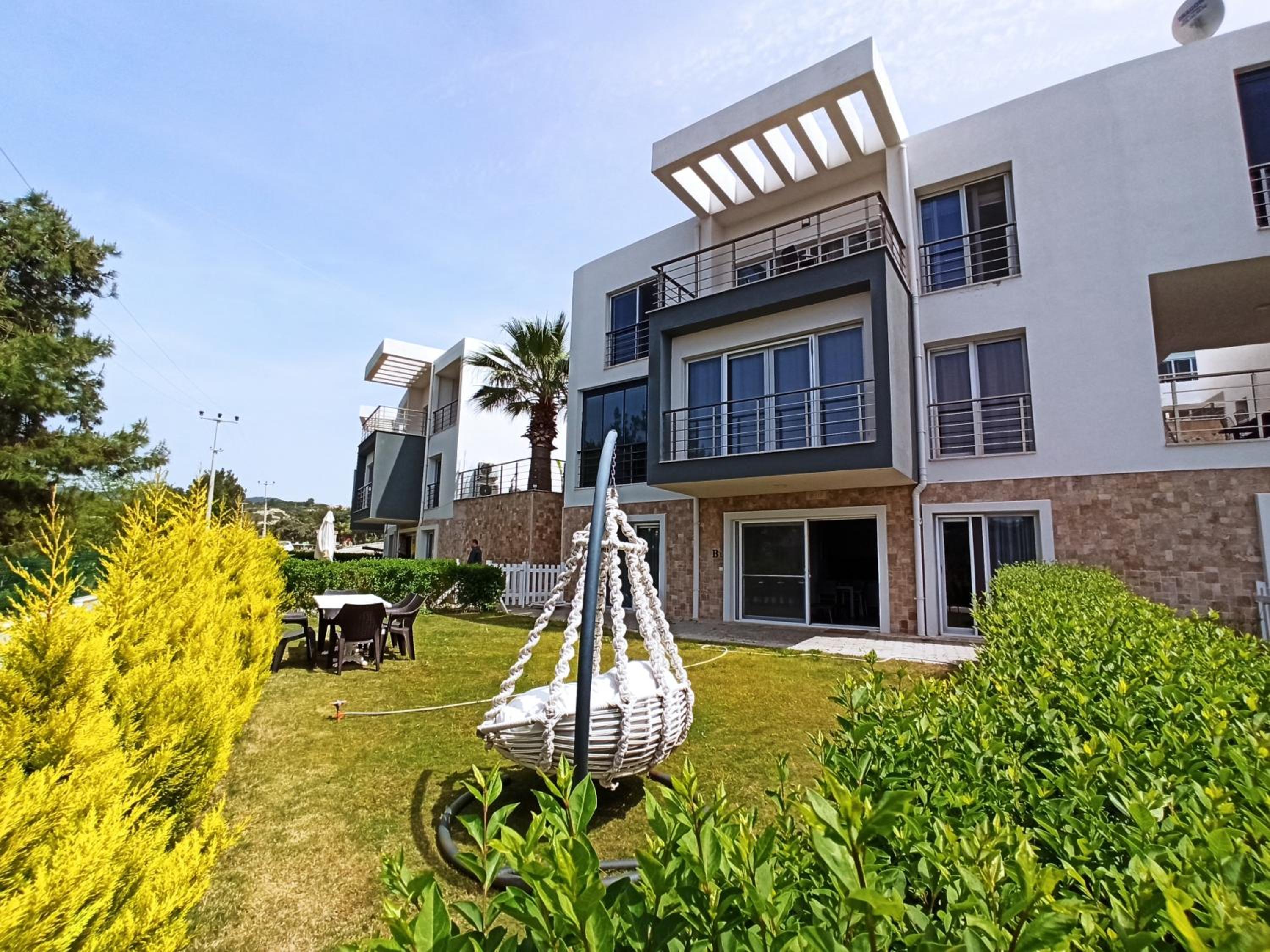 Lavender Residence - Image 148