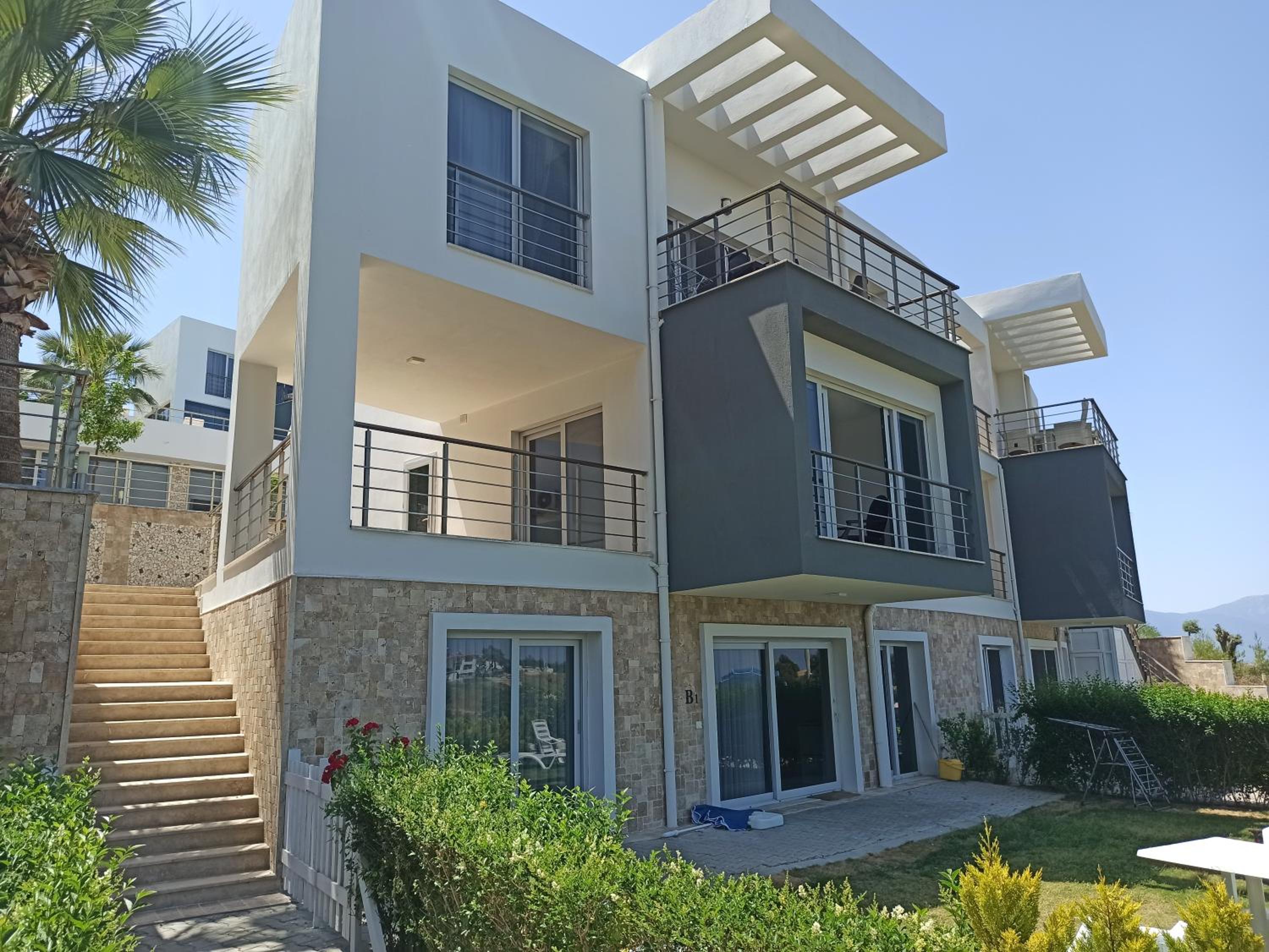 Lavender Residence - Image 161