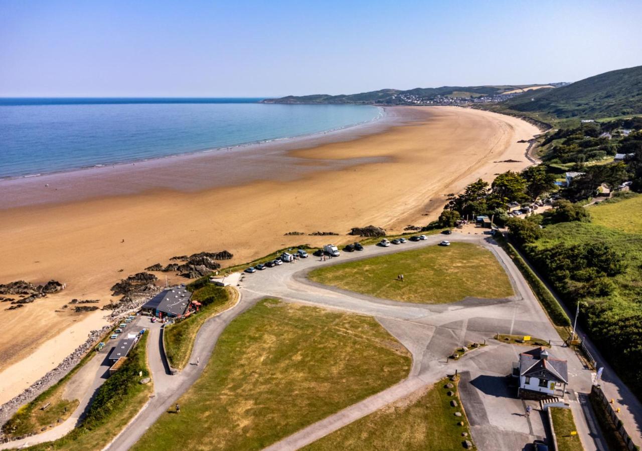 4 Bed in Braunton oc-anchor