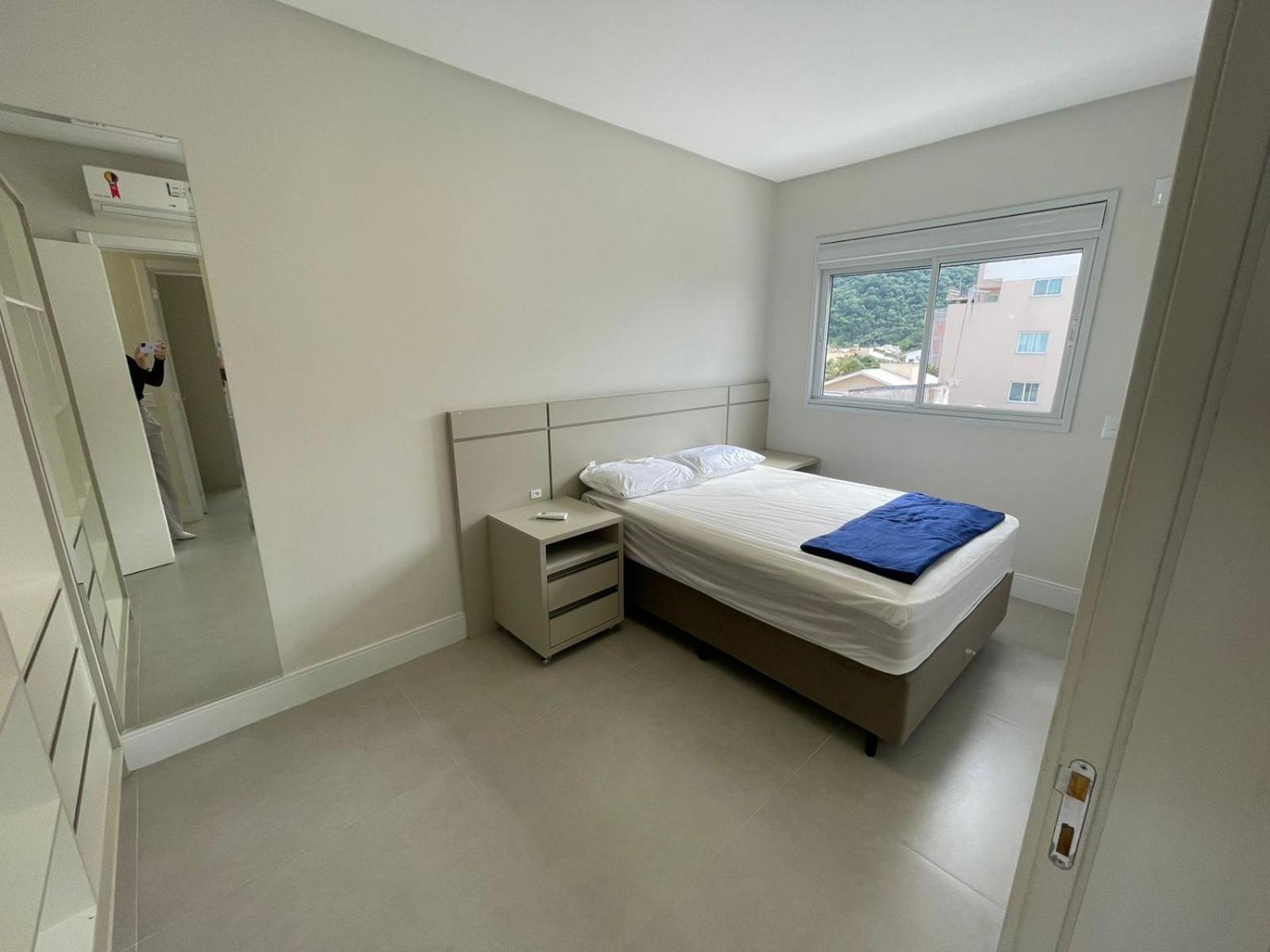 Cód 126 - Apartamento aconchegante com 3 dormitórios