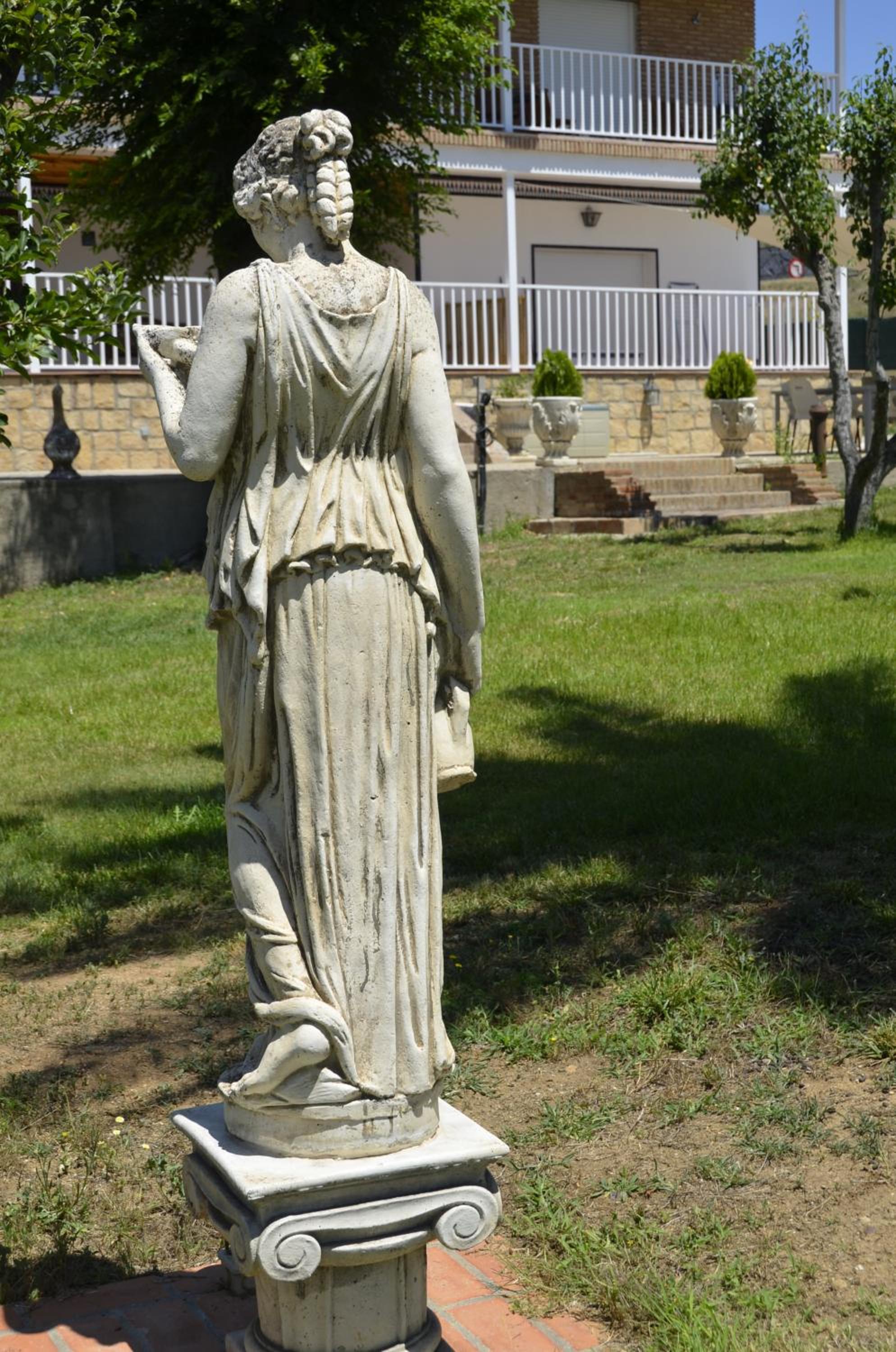 Sueña TOLEDO