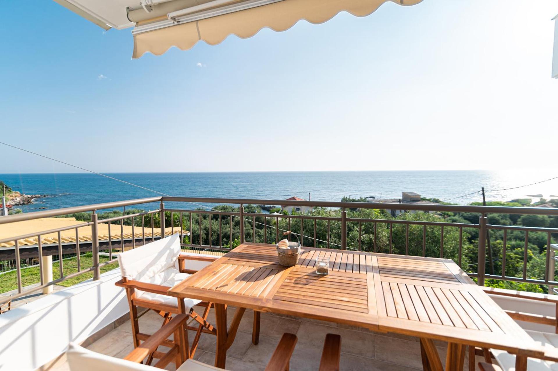 Costa Mare photo 2