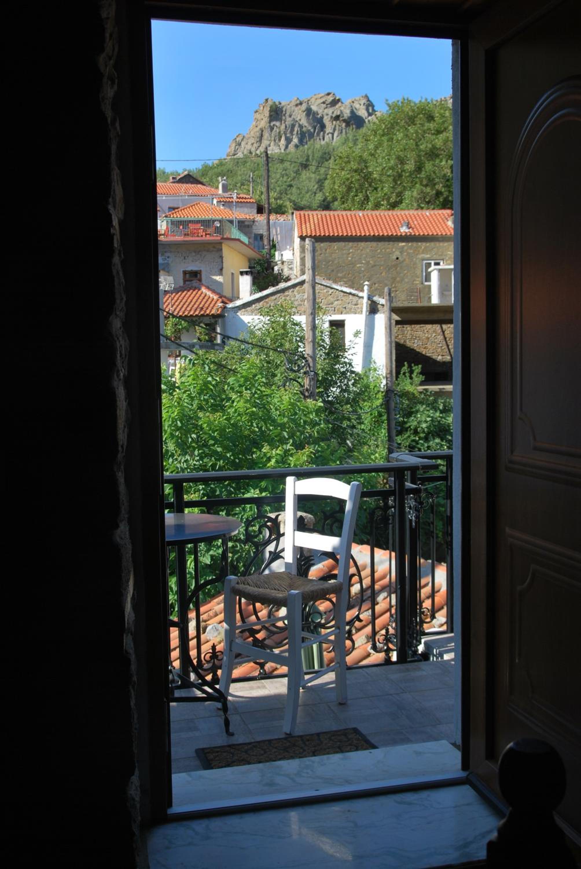 Photo 27
