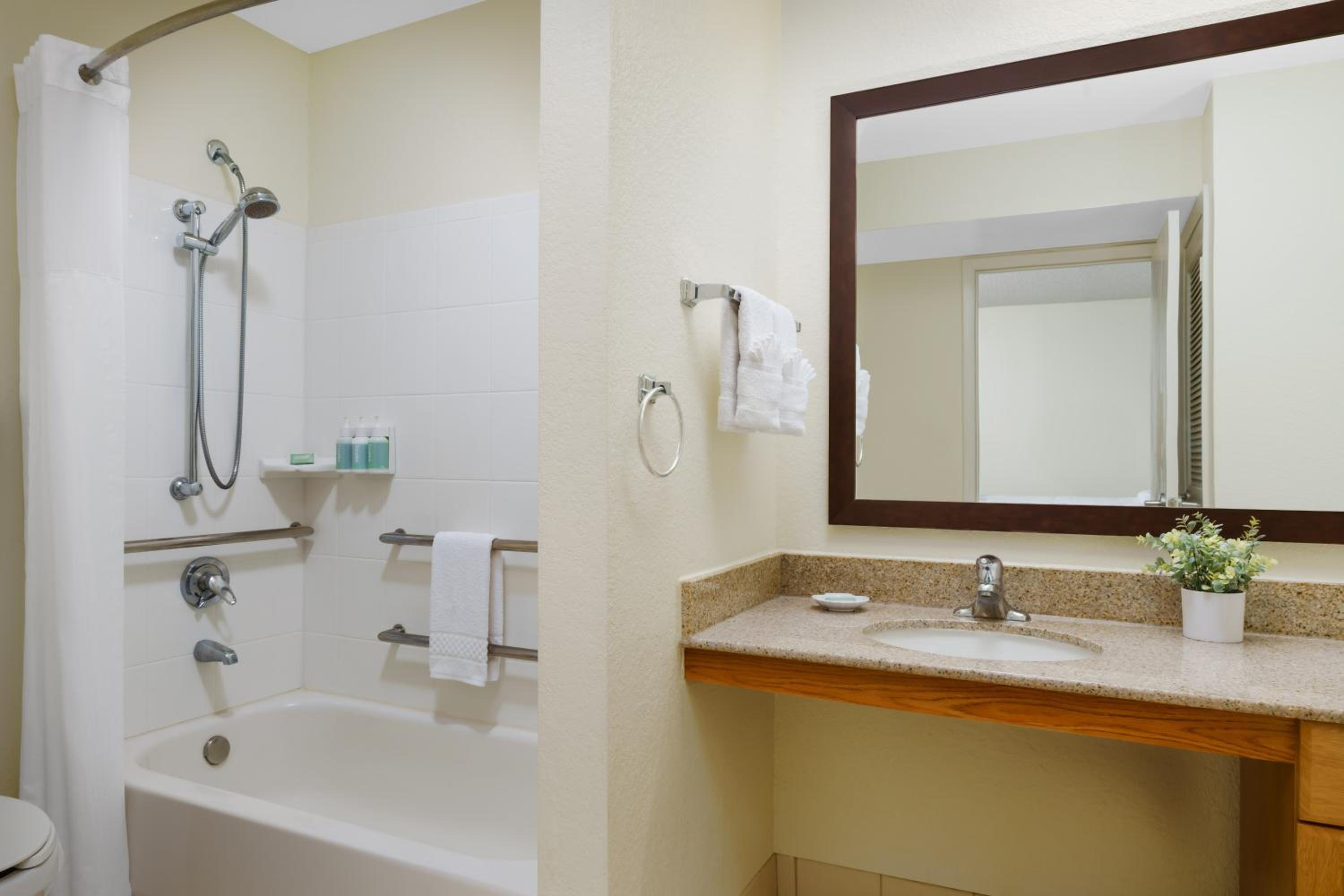 Altamonte Springs Vacations - Residence Inn Orlando Altamonte Springs / Maitland - Property Image 2