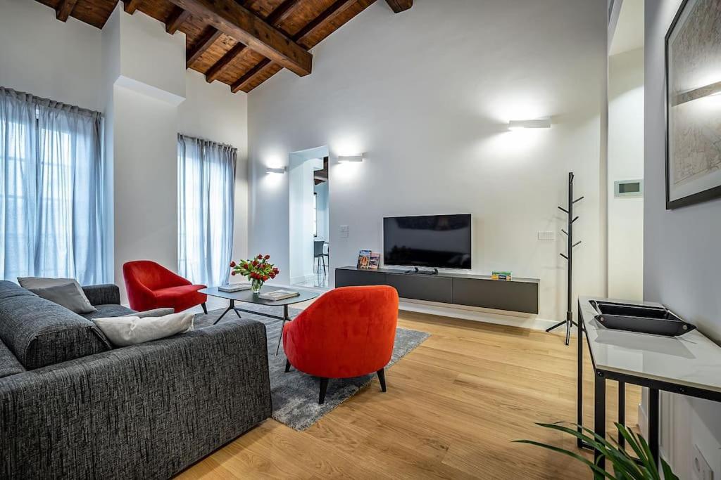 Top Floor with Duomo View