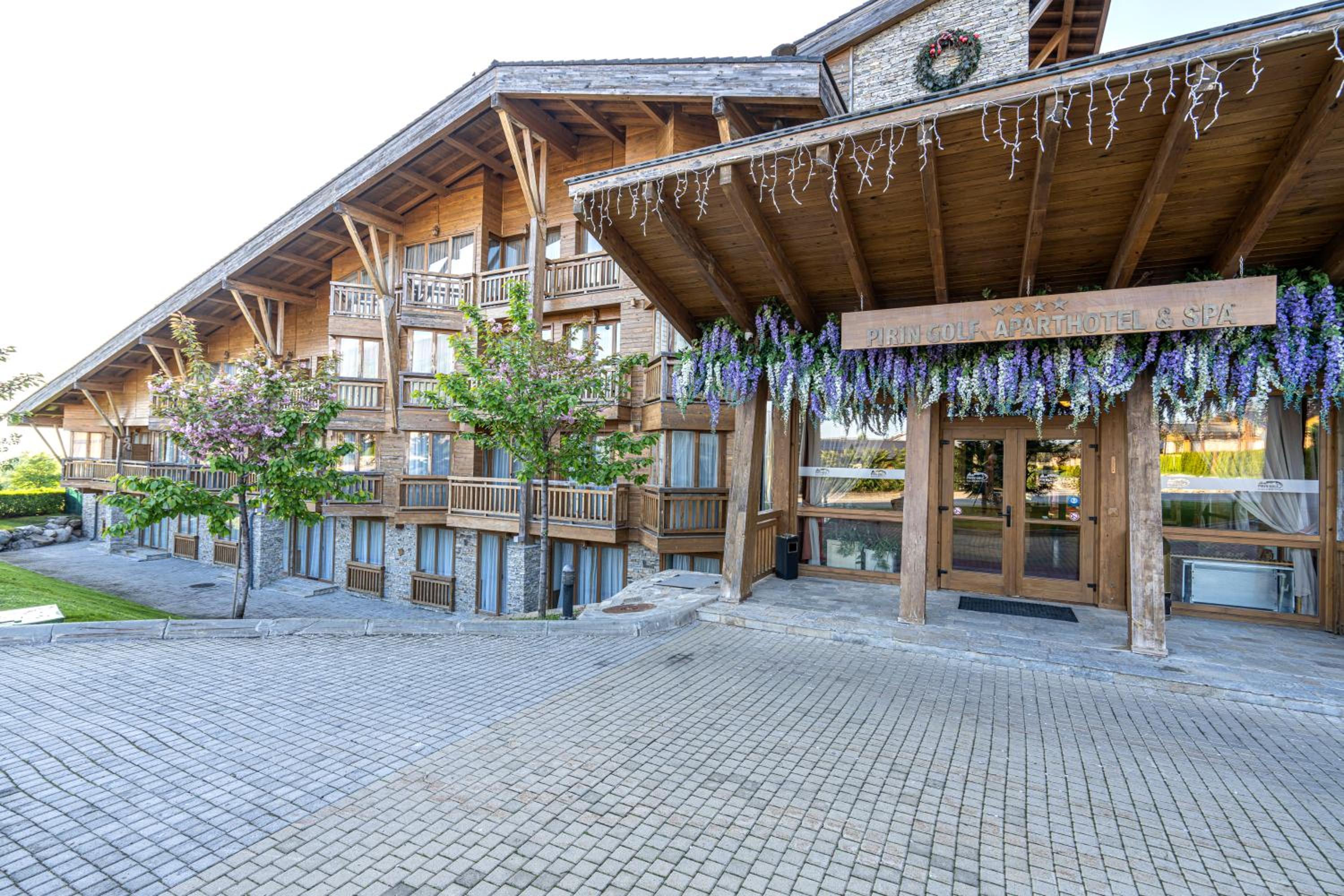 Pirin Golf Hotel&Spa Apartment 17 - private luxury apartment