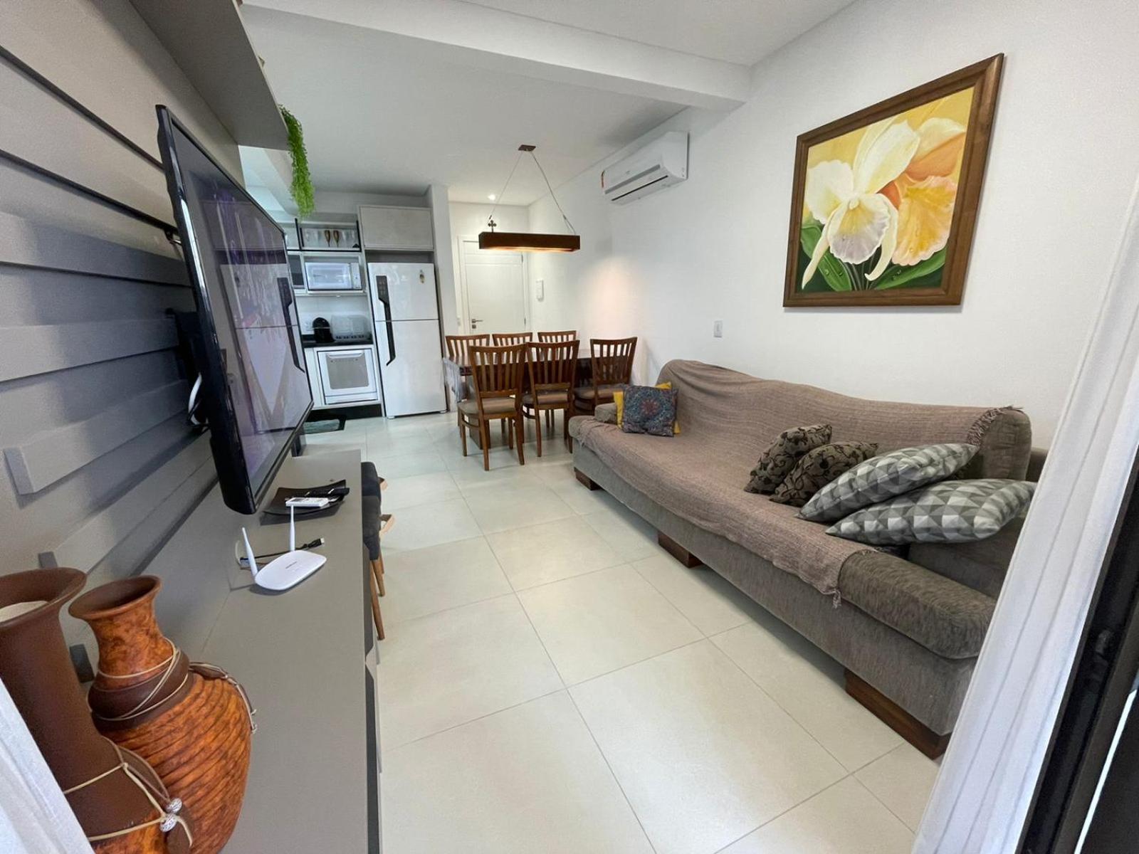 Cód 108 - Apartamento exuberante à 280 m do mar