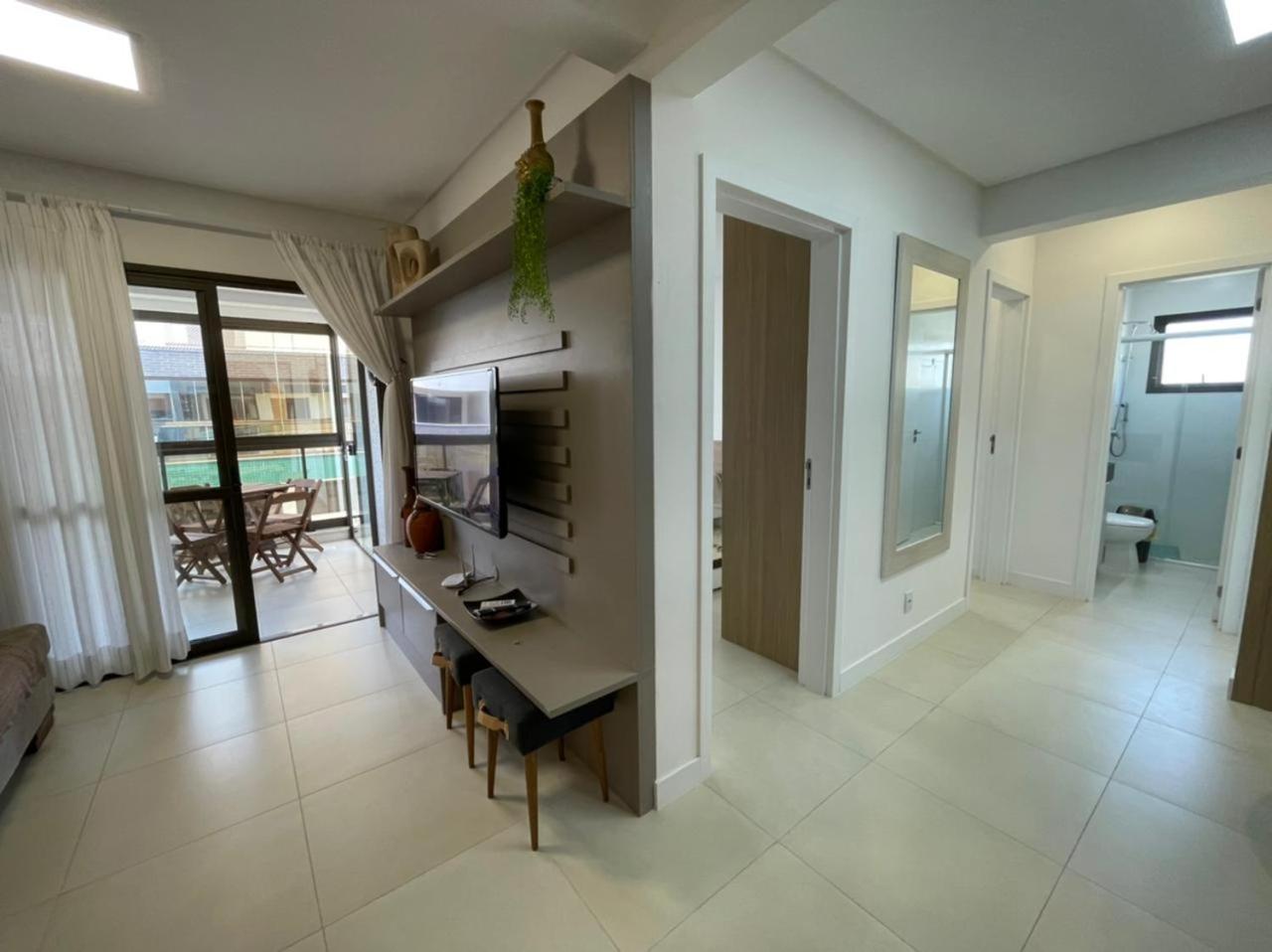 Cód 108 - Apartamento exuberante à 280 m do mar