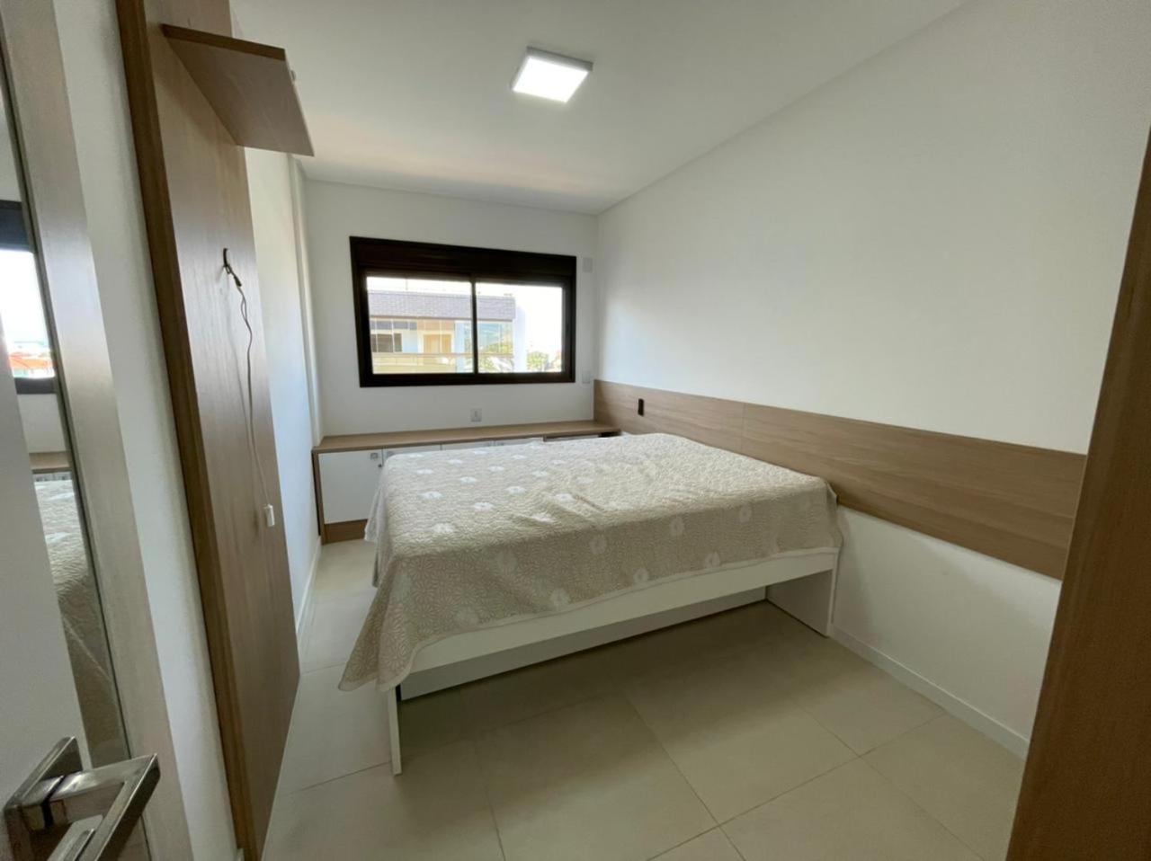 Cód 108 - Apartamento exuberante à 280 m do mar