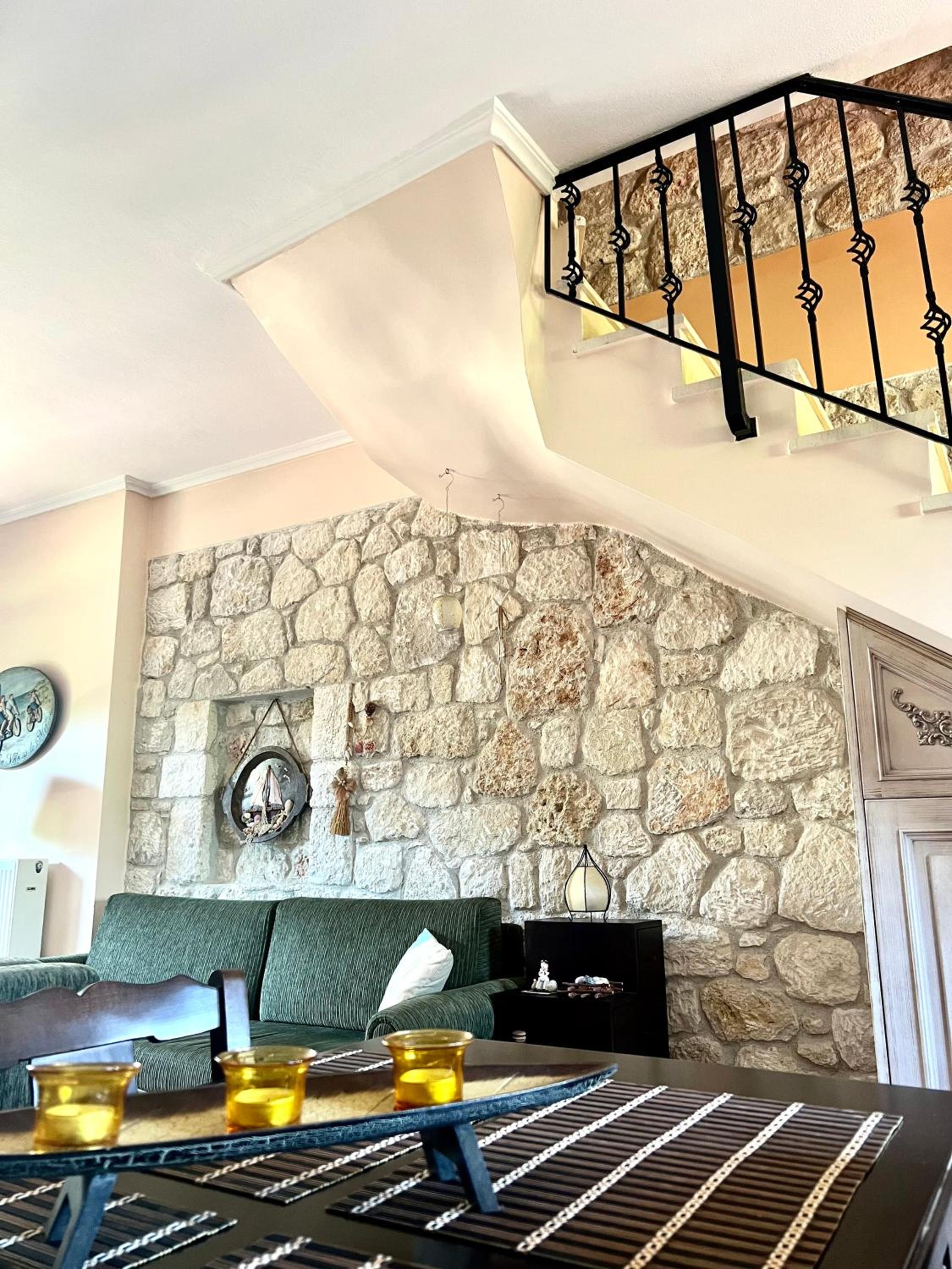 Sea and Stone Villa