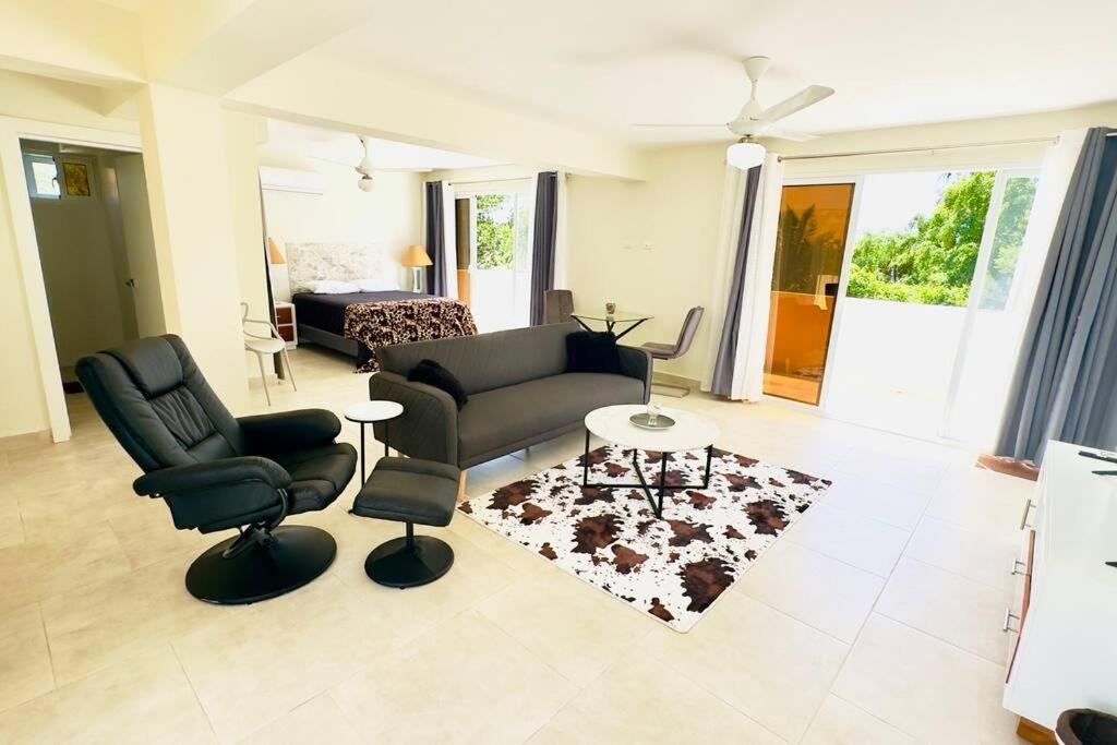 Cute Cabarete Studio