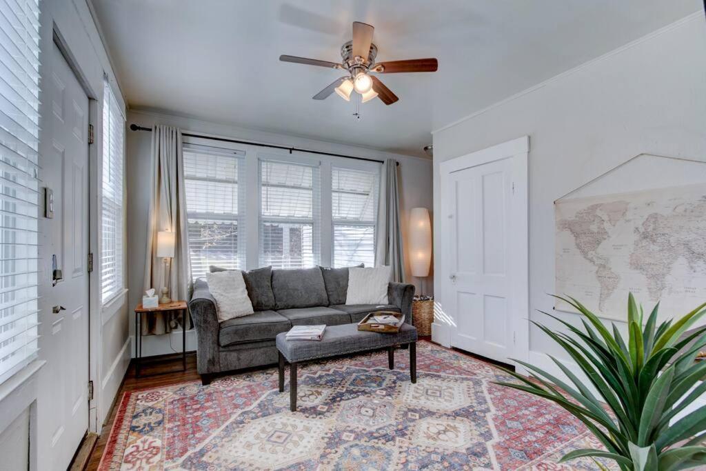 Cedar Blossom Bungalow is a cozy getaway with a 5 minute walk to downtown! view 4