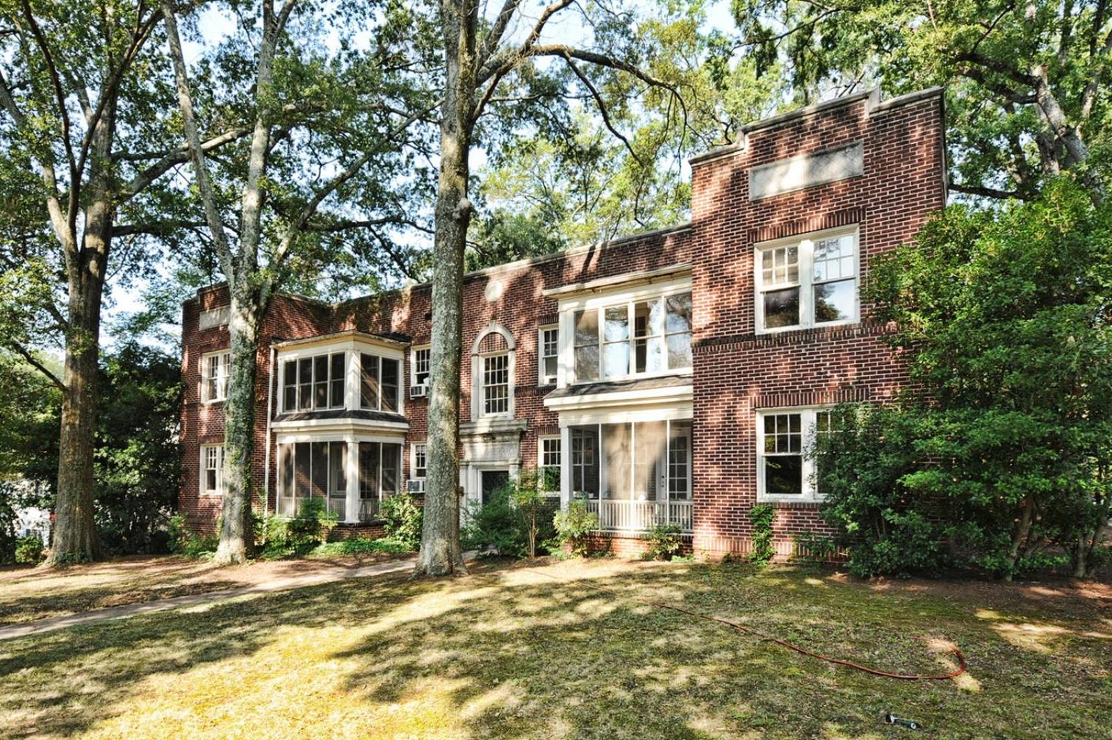 The Home Collection CLT: 500 Queens