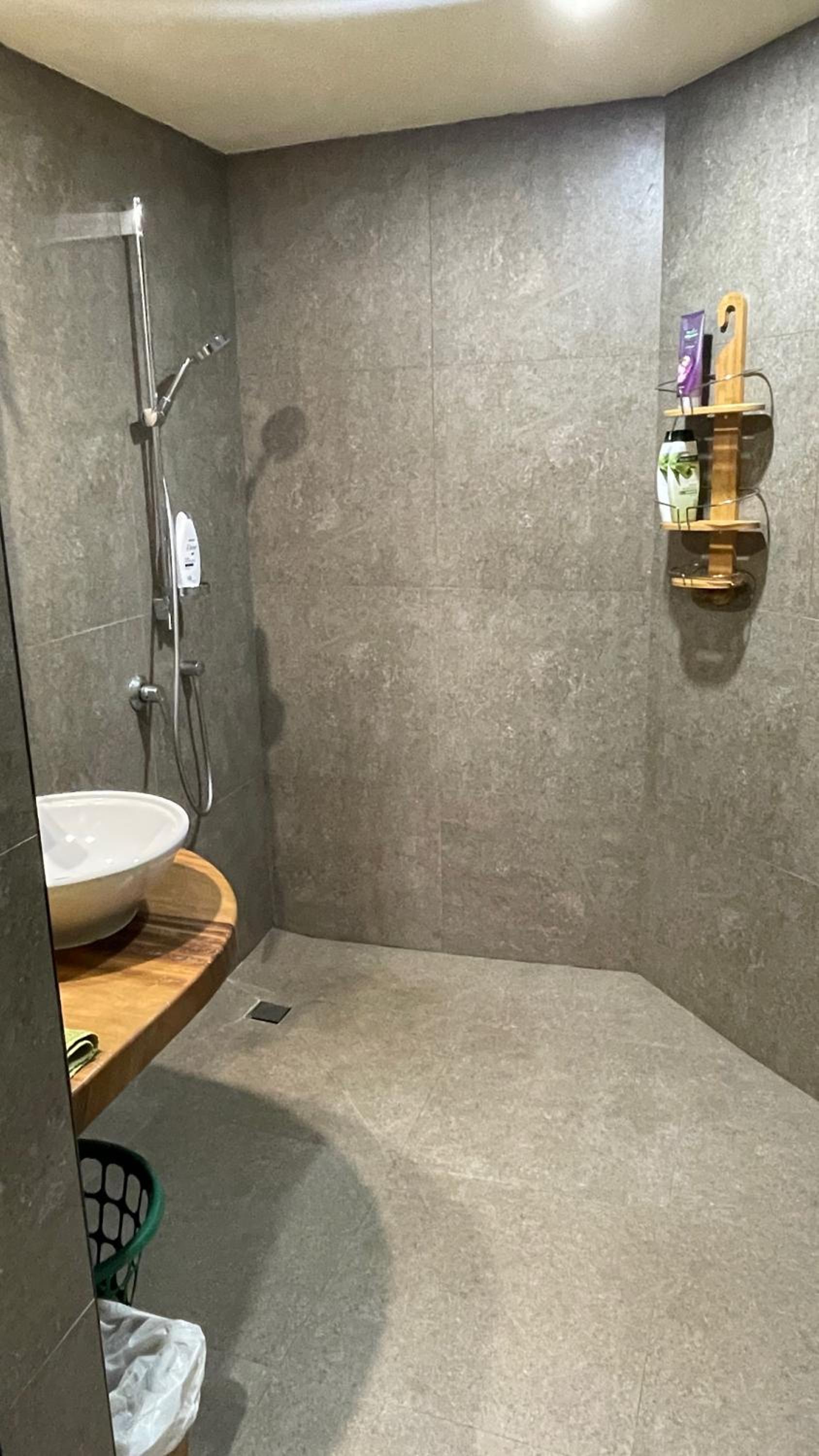 Luxury in Wailoaloa