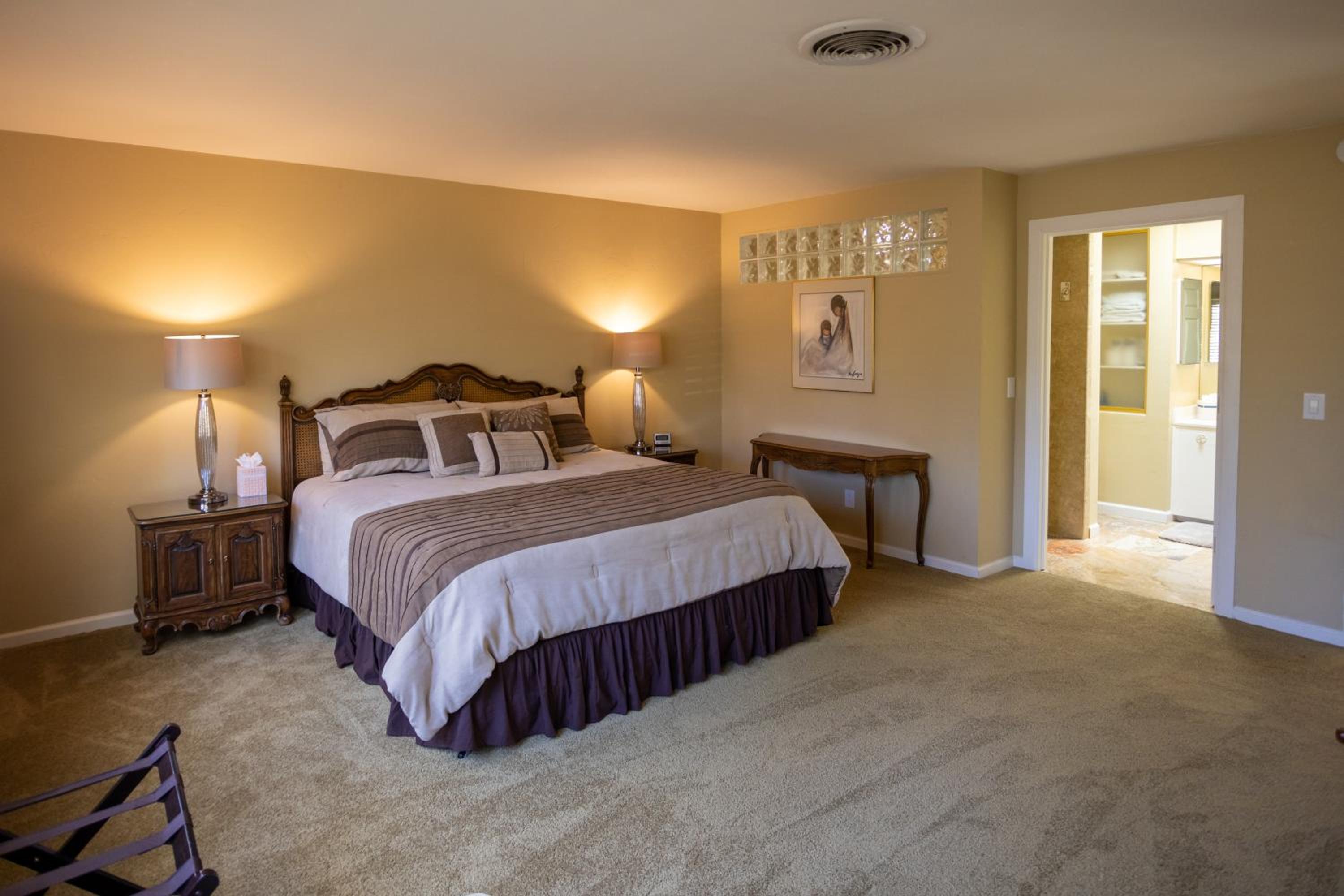 Poolside Splendor! Spacious De Anza Golf Club Home