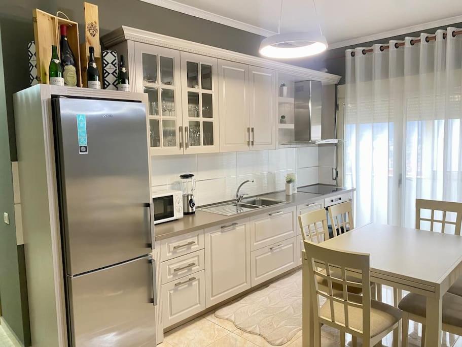 Cozy Chef's apartment