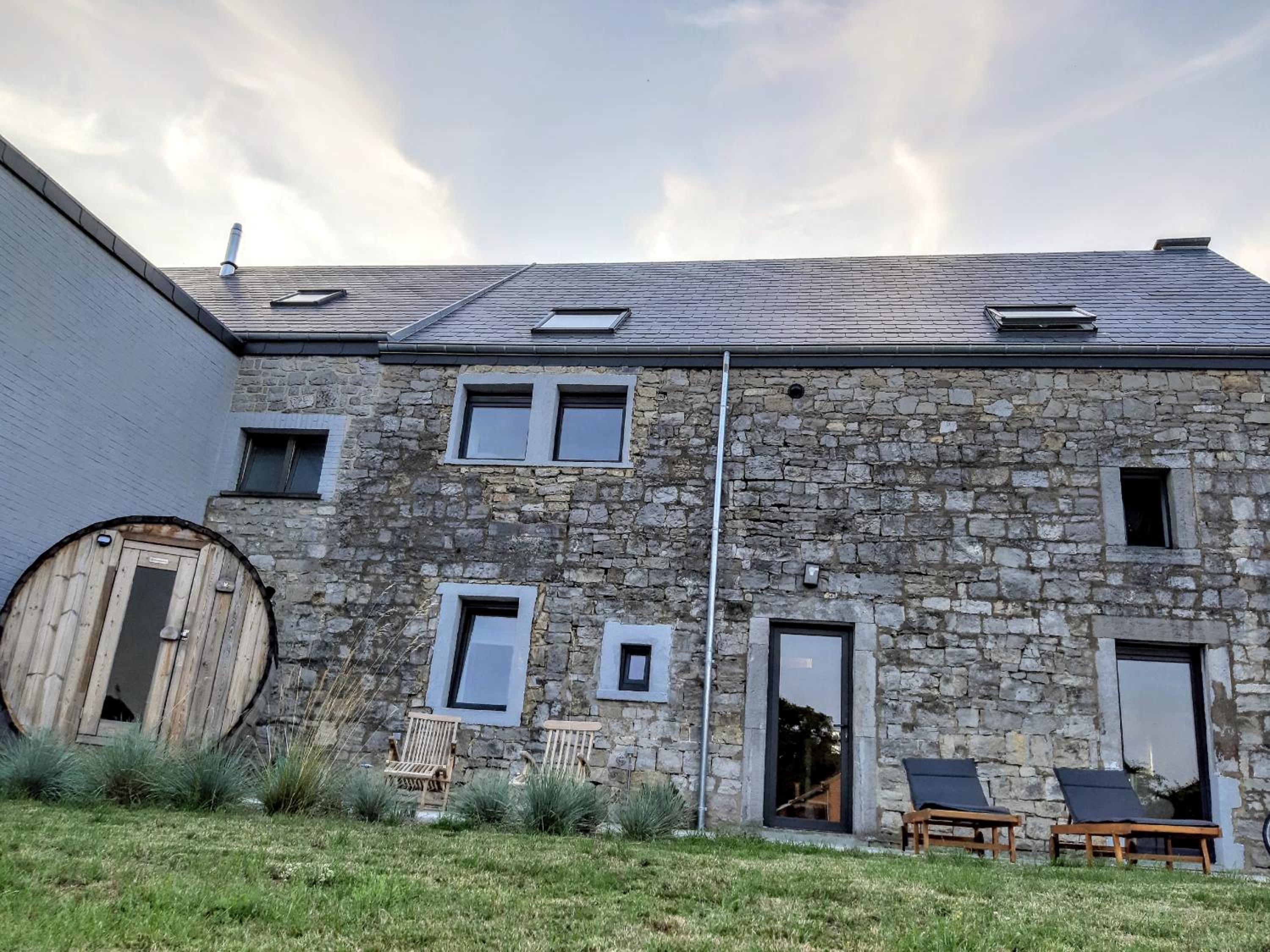 Hotel Le petit chapeau - Image 1