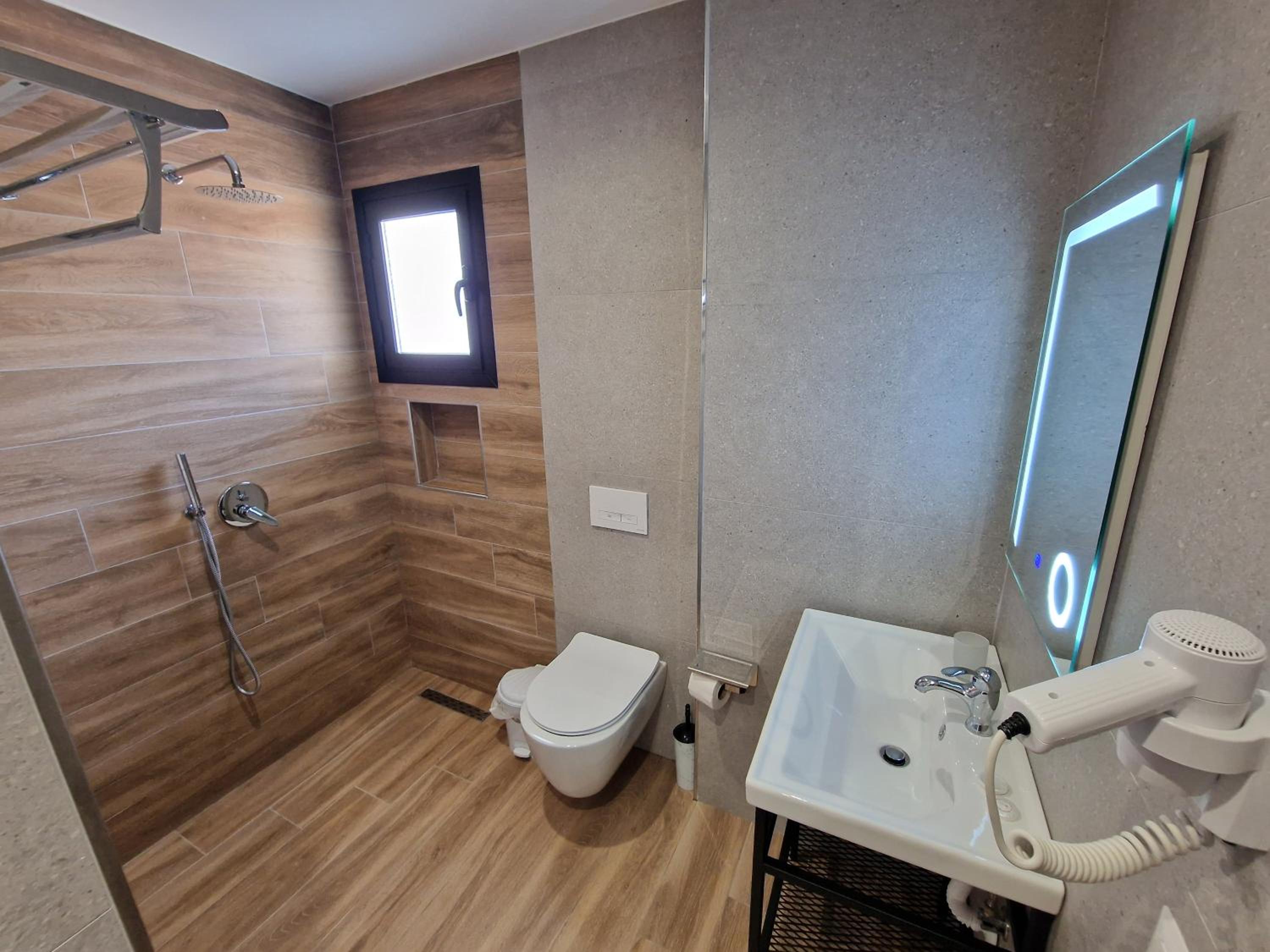 Joanna Suites