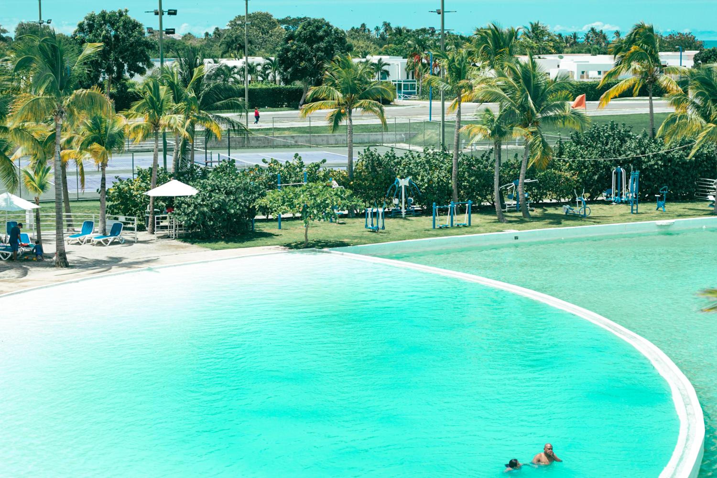 Lagoon View Apartment