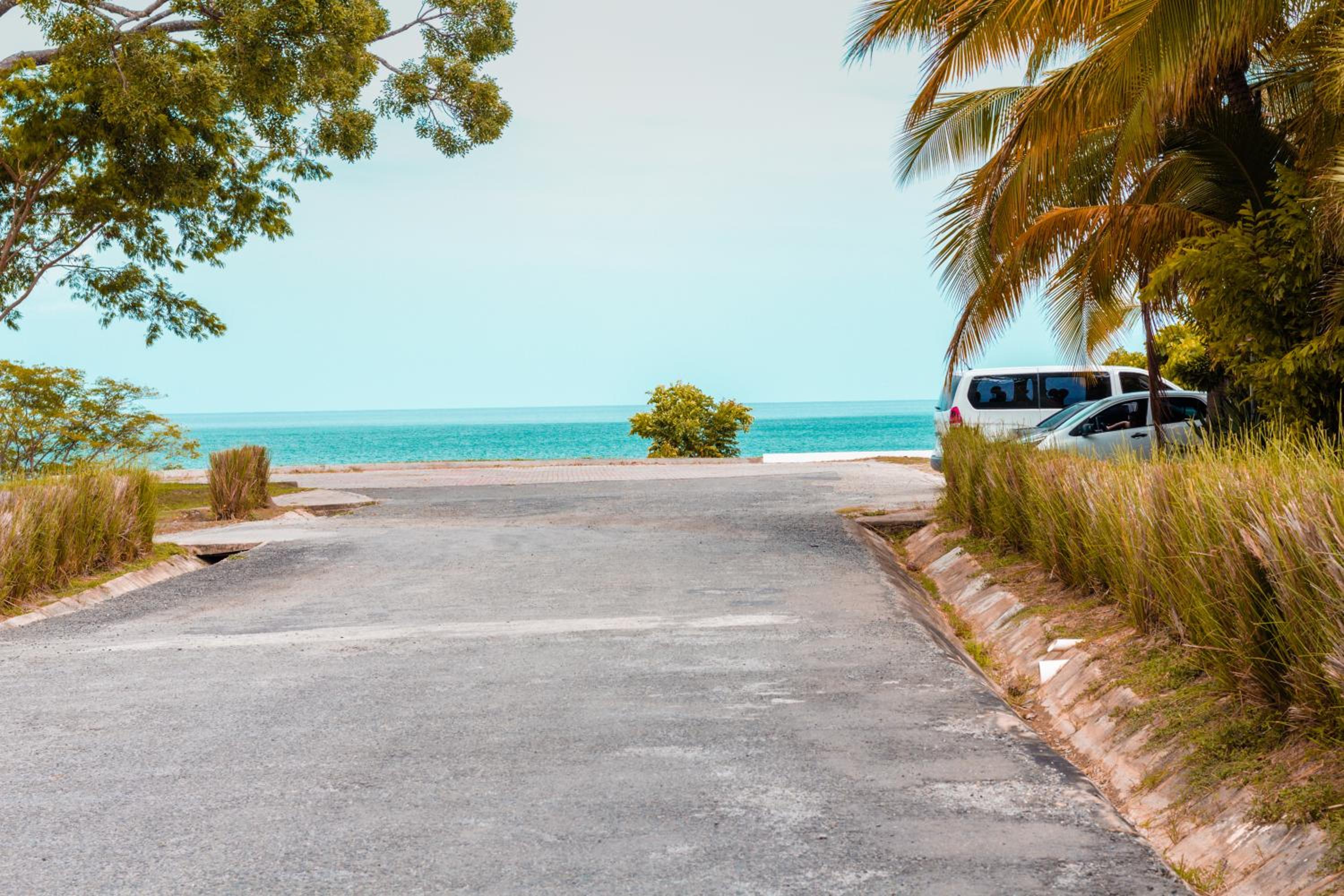 Lagoon View Apartment