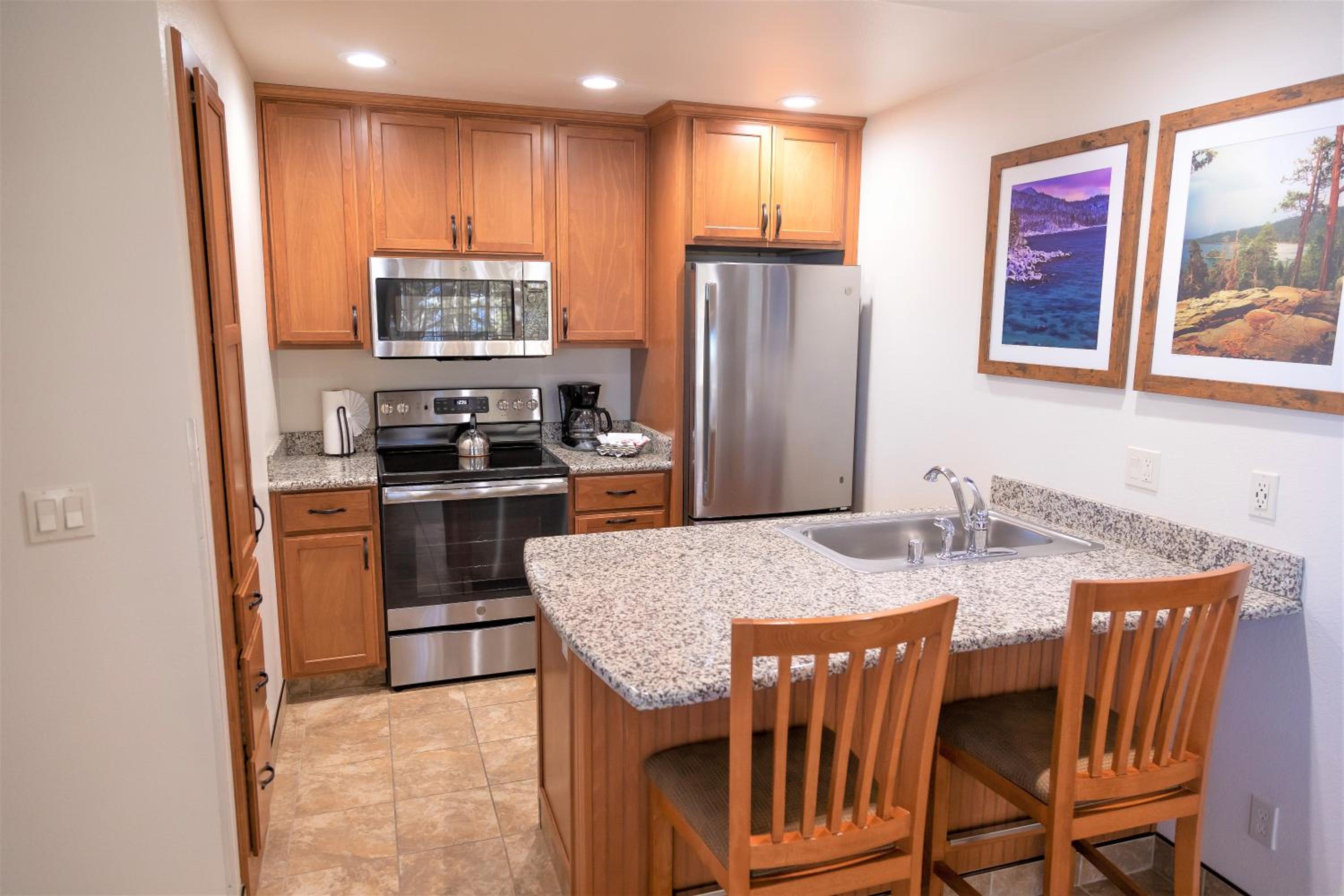 Lake Tahoe Vacations - The Tahoe Beach Ski Club Owners Association - Property Image 92
