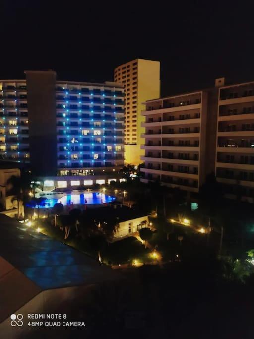 Appartement luxueux de 2 chambres et salon pour 4 adultes à Malabata Tanger