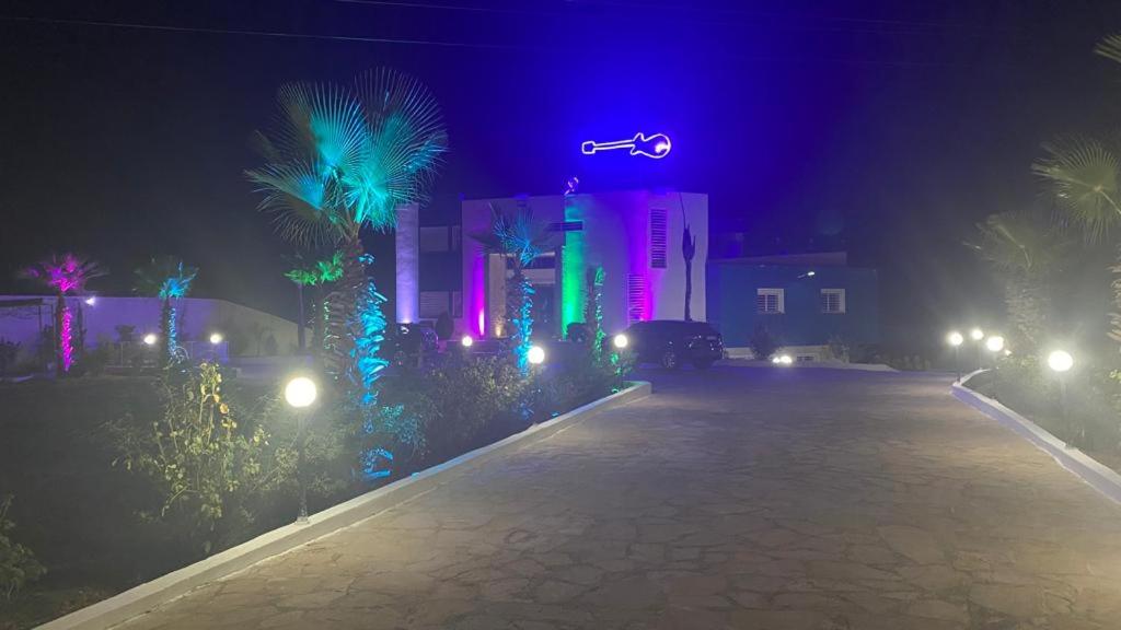 Photo 37