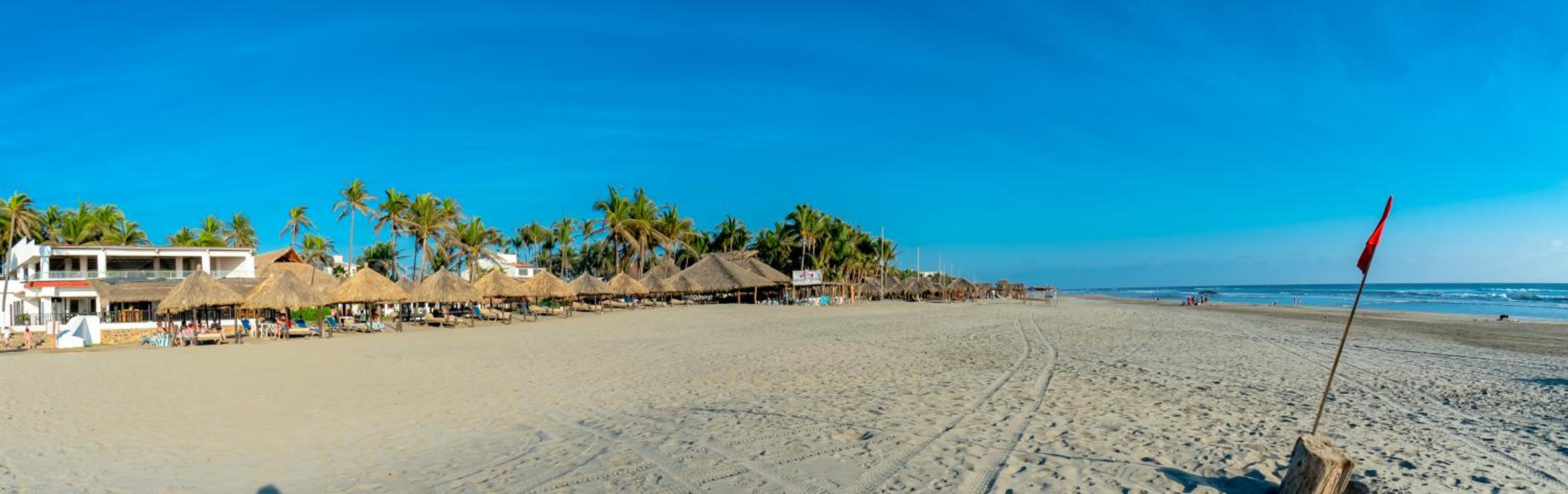 Mar Paraiso Queen