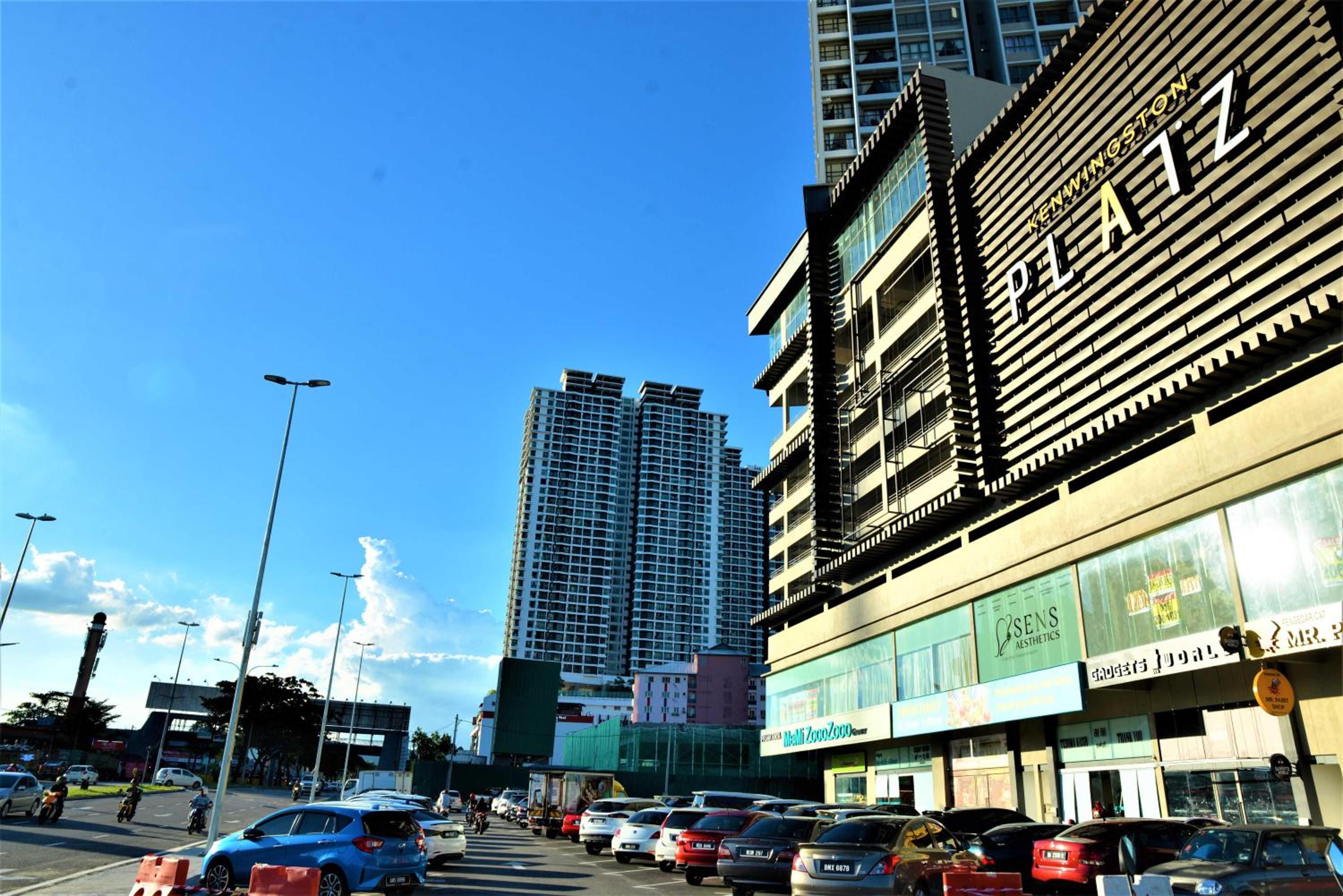 Suasana Homestay Kewingston Platz