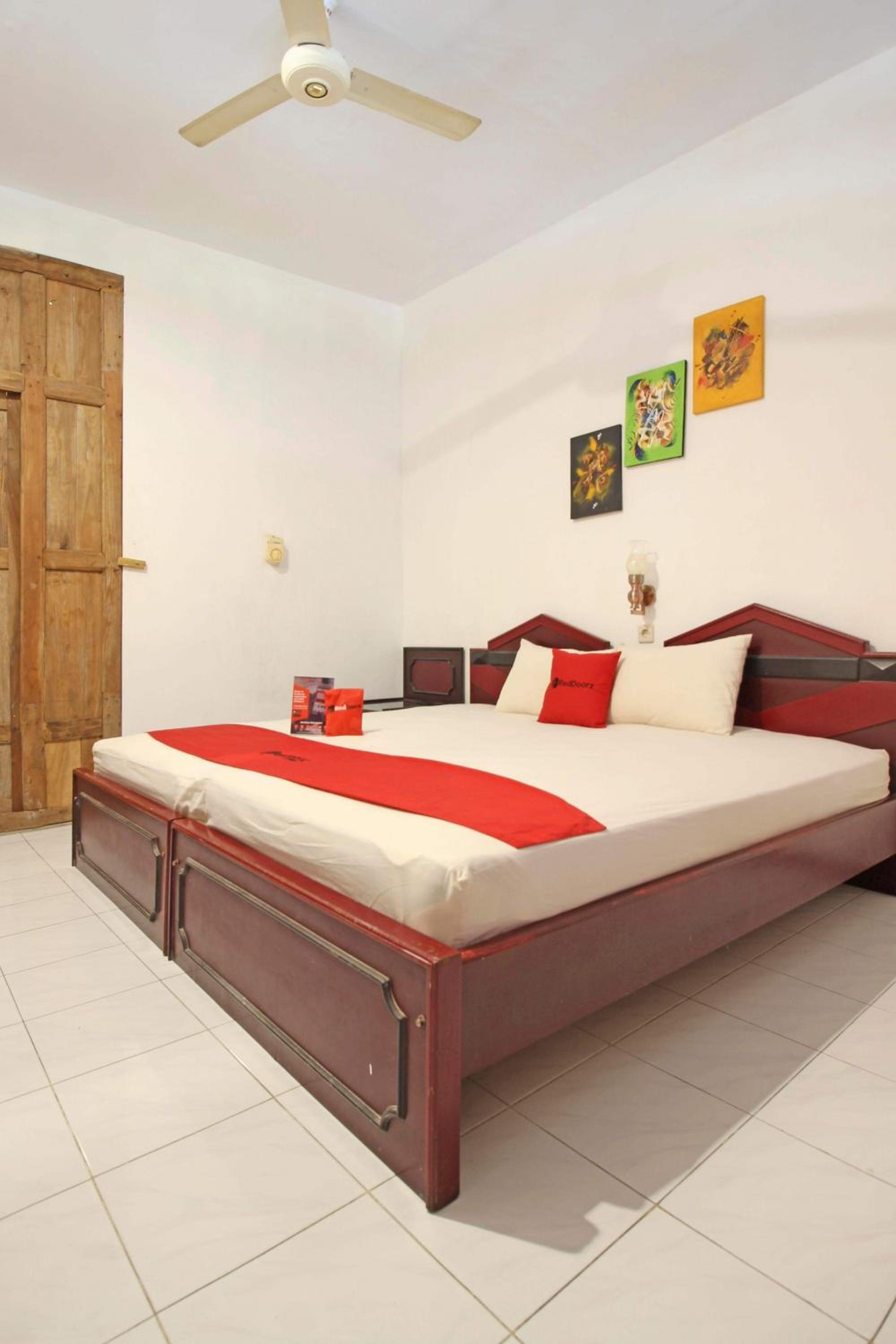 RedDoorz near Pojok Beteng Prawirotaman, Yogyakarta - 24