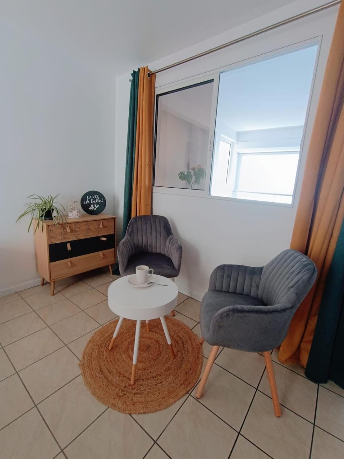 Cibuqueira numéro 5, Appartement en centre ville,vue sur mer, plage à pied view 3