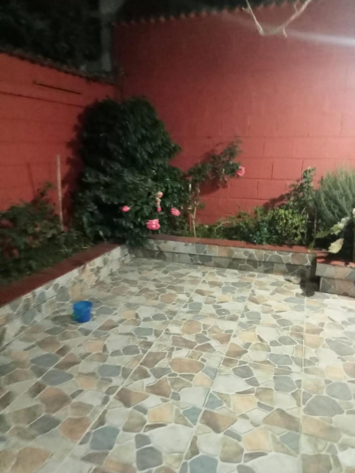 Casa familiar Almagor (Hostal)