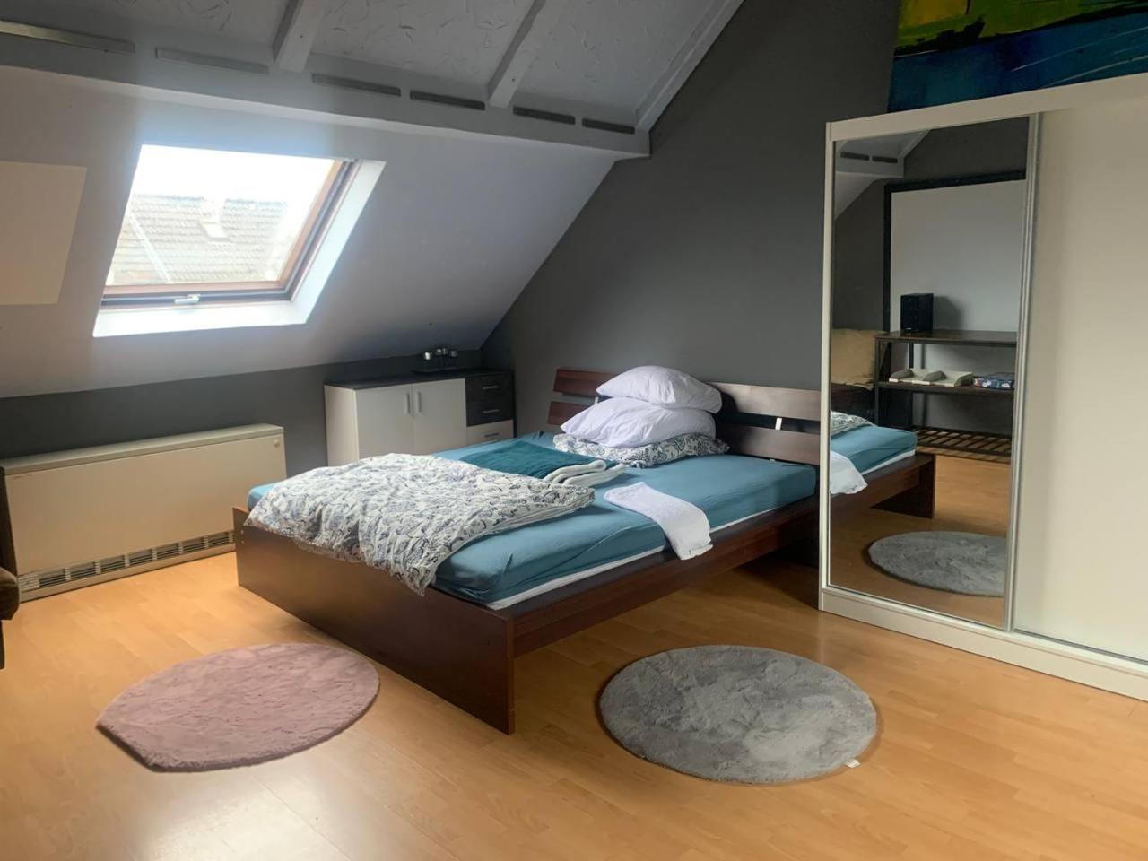 2 Room Apartament Messe Essen