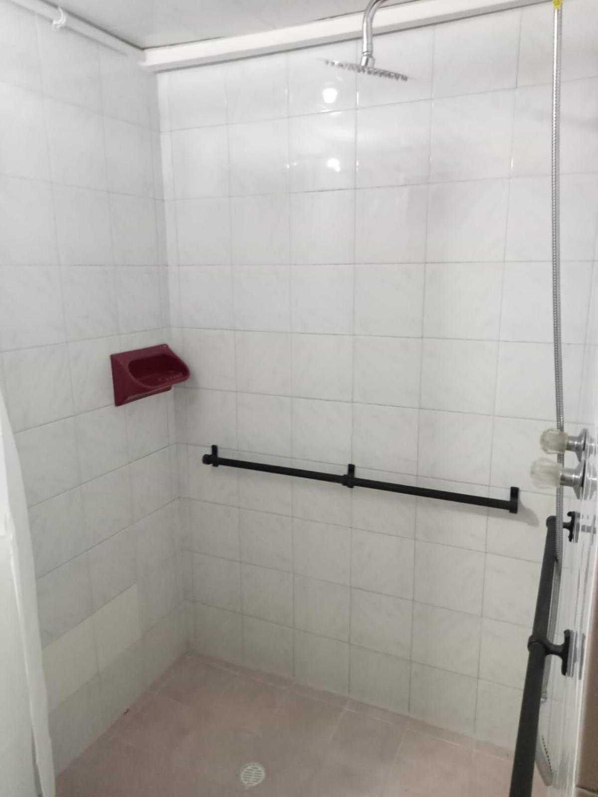 Casa familiar Almagor (Hostal)