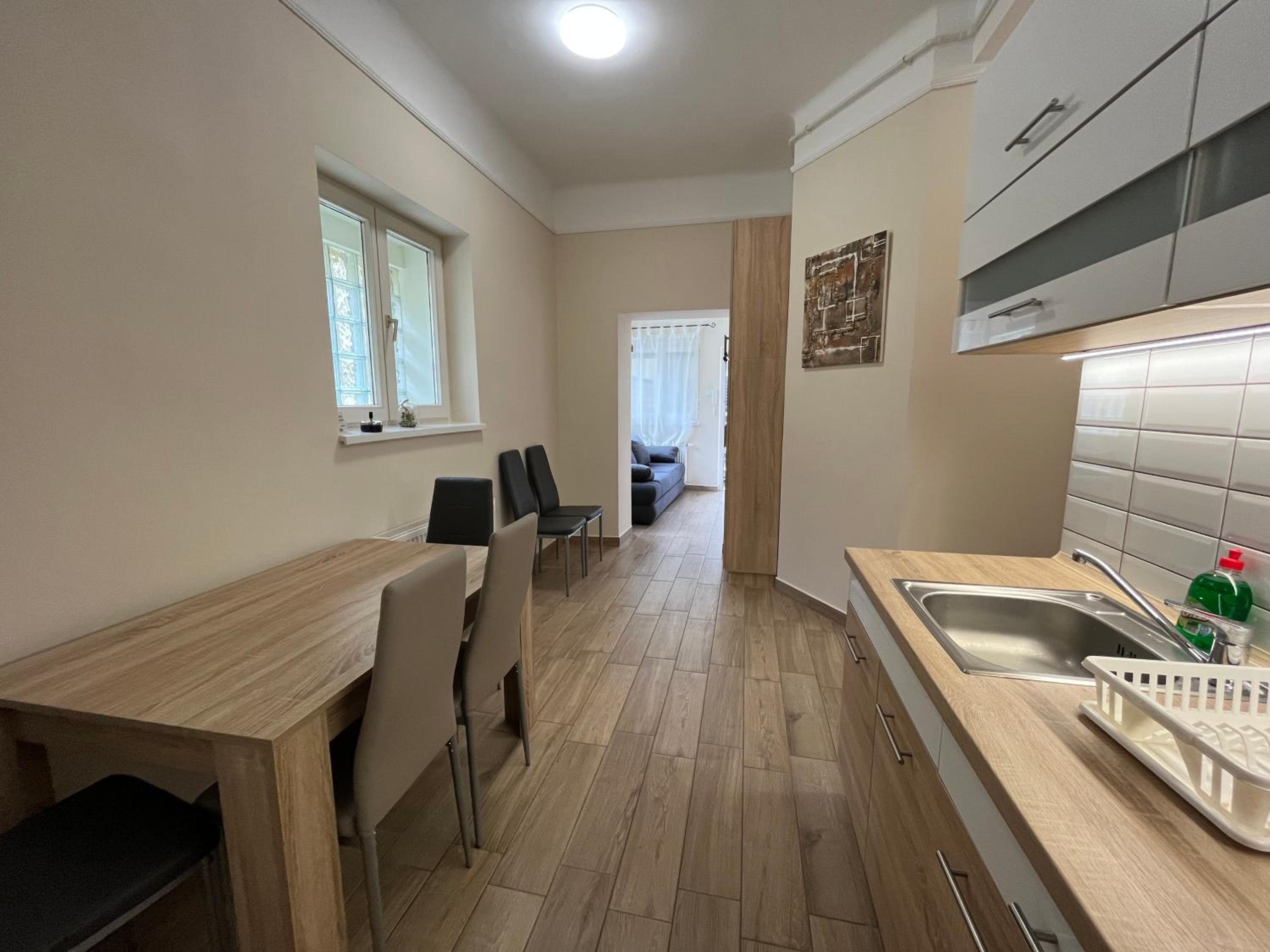 Albi Apartman
