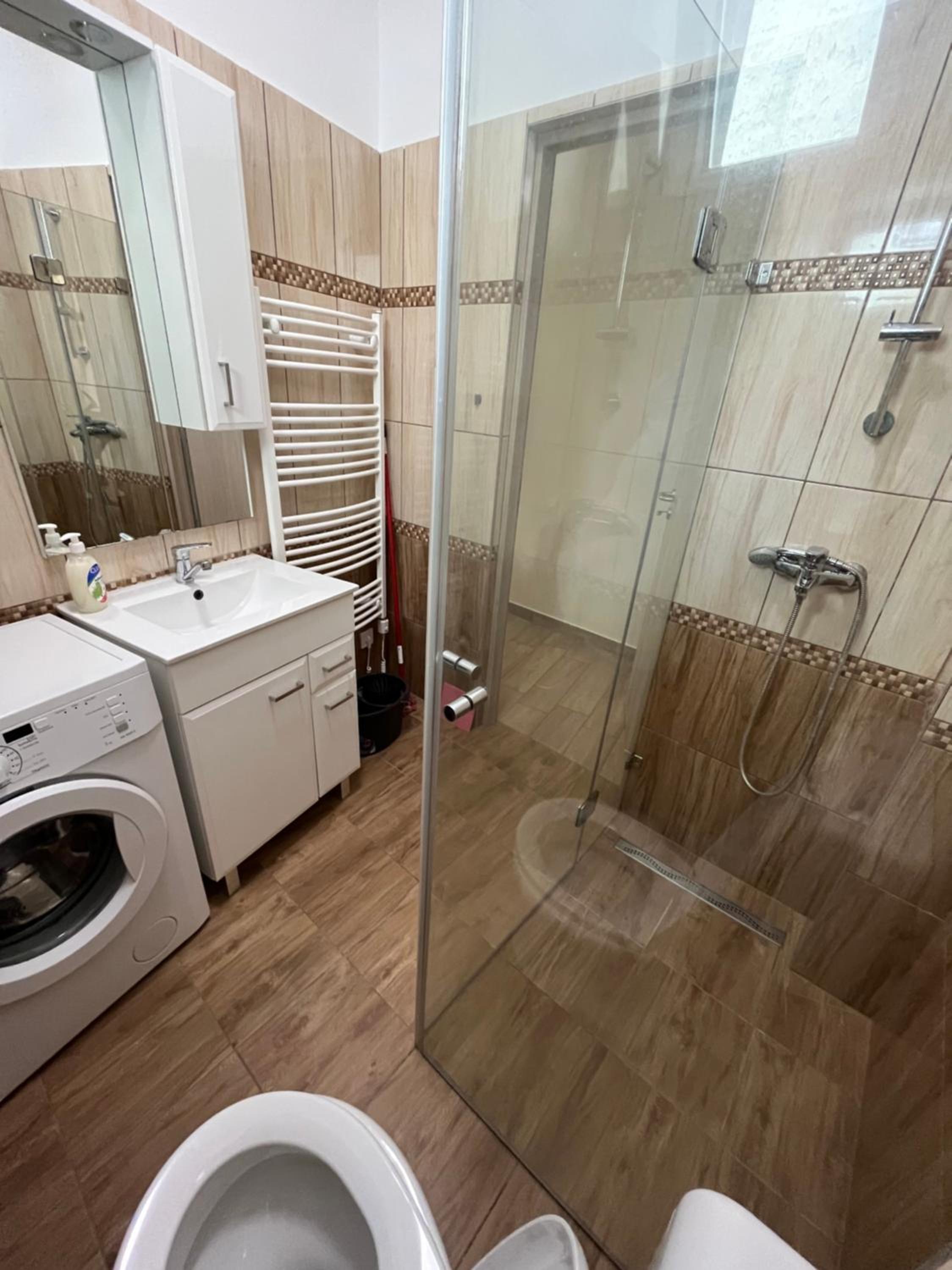 Albi Apartman