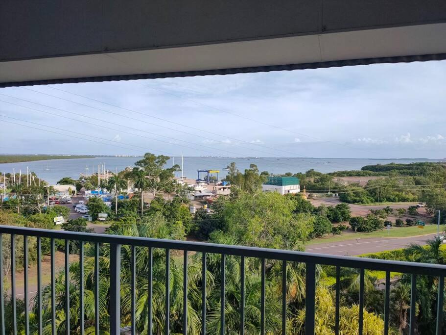 Stunning 3-Bed with Sea View