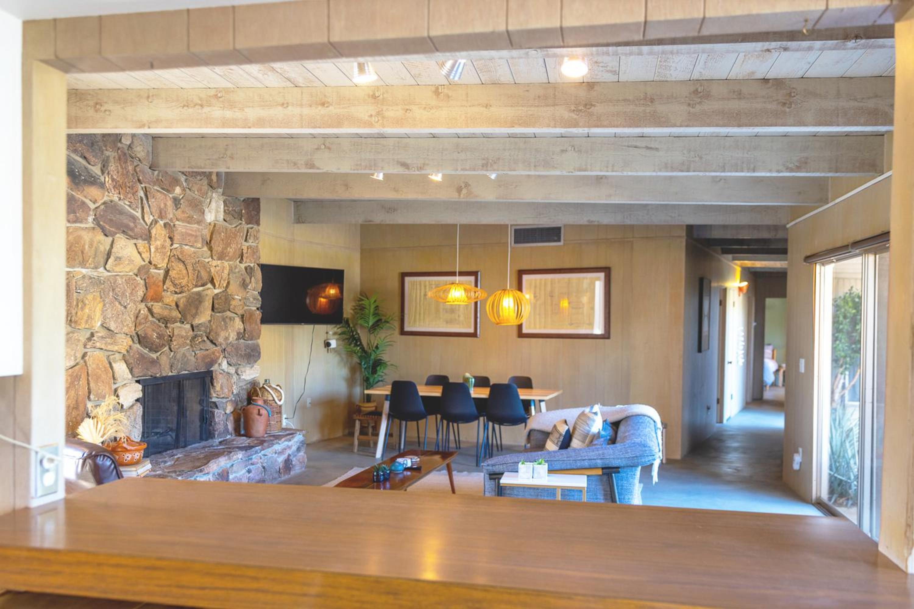 Pool and Mtn View! Designer Borrego Springs Hideaway