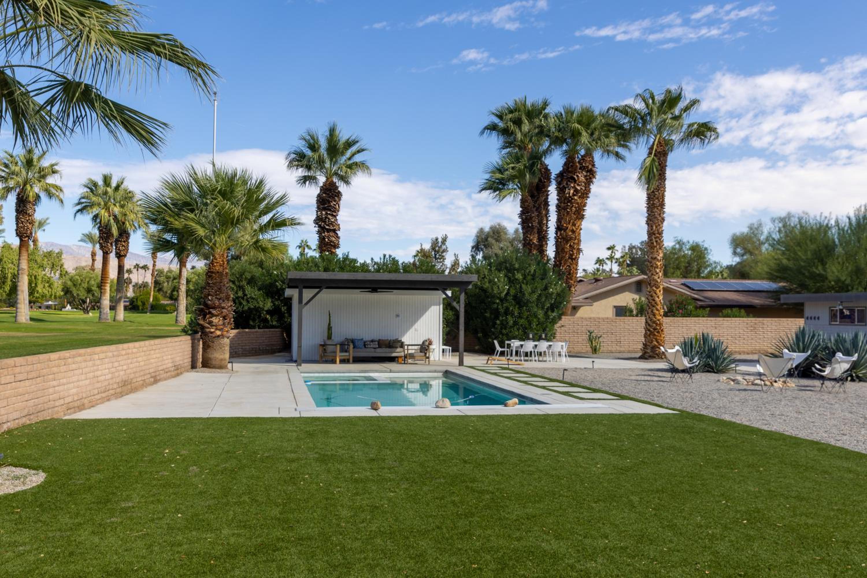 Pool and Mtn View! Designer Borrego Springs Hideaway