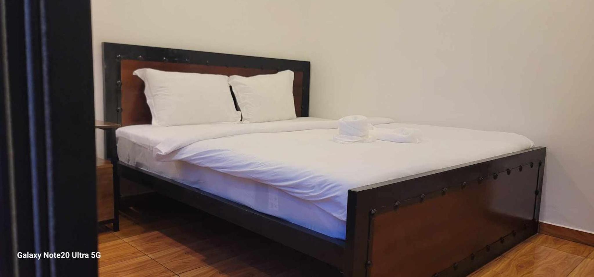 Park Inn Boutique and Hostel view 5