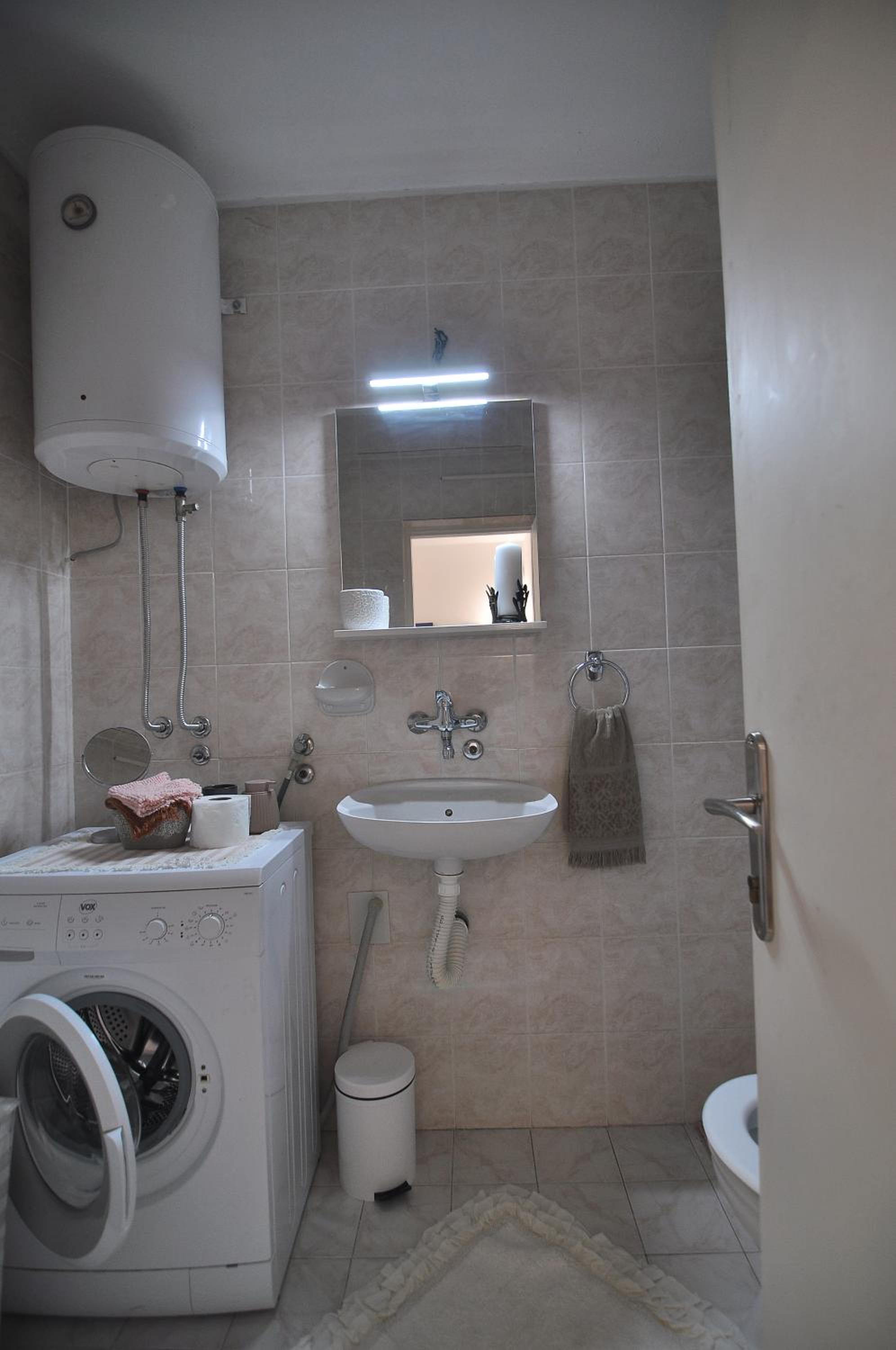 Charming studio near downtown