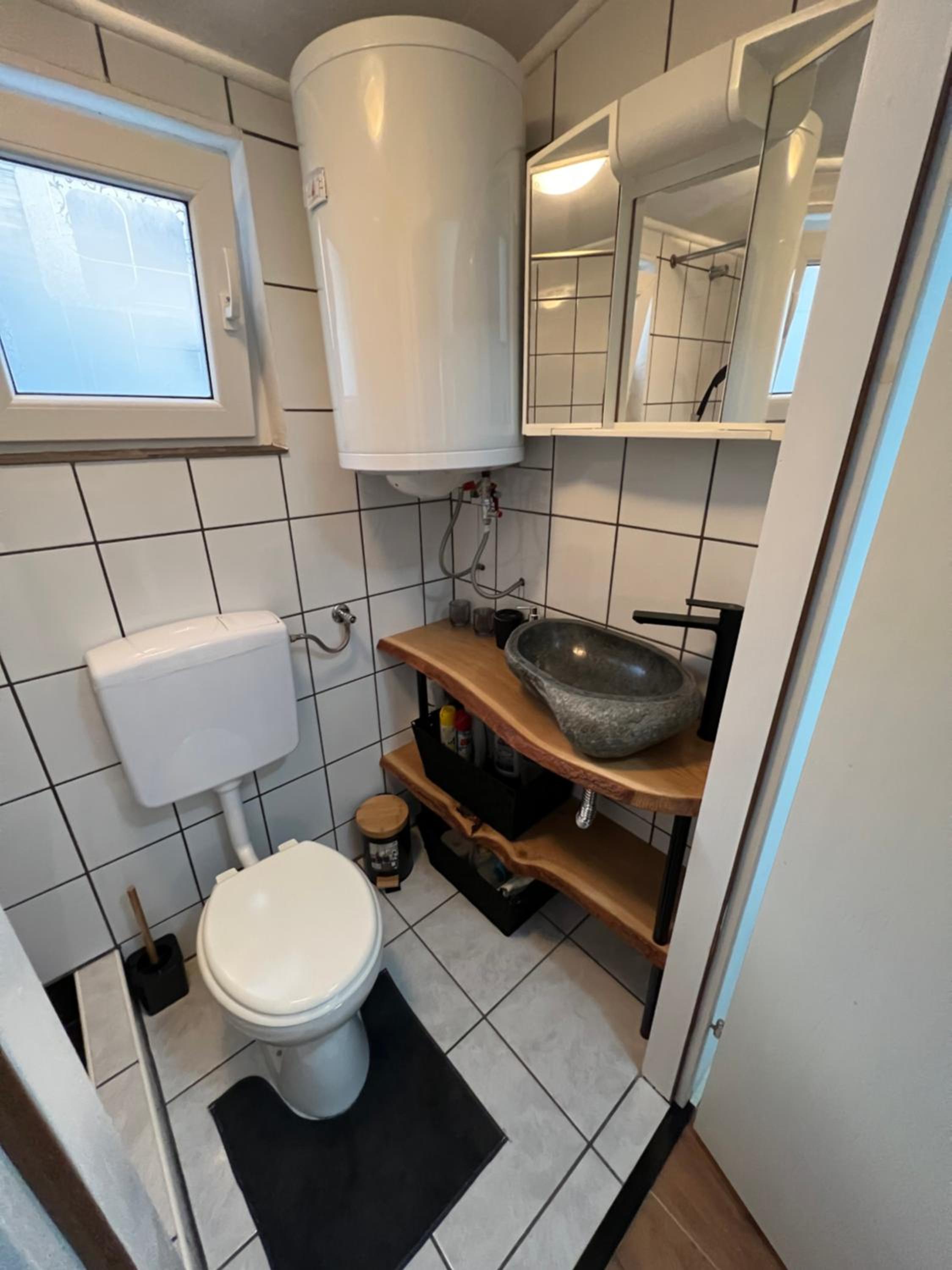 Photo 11
