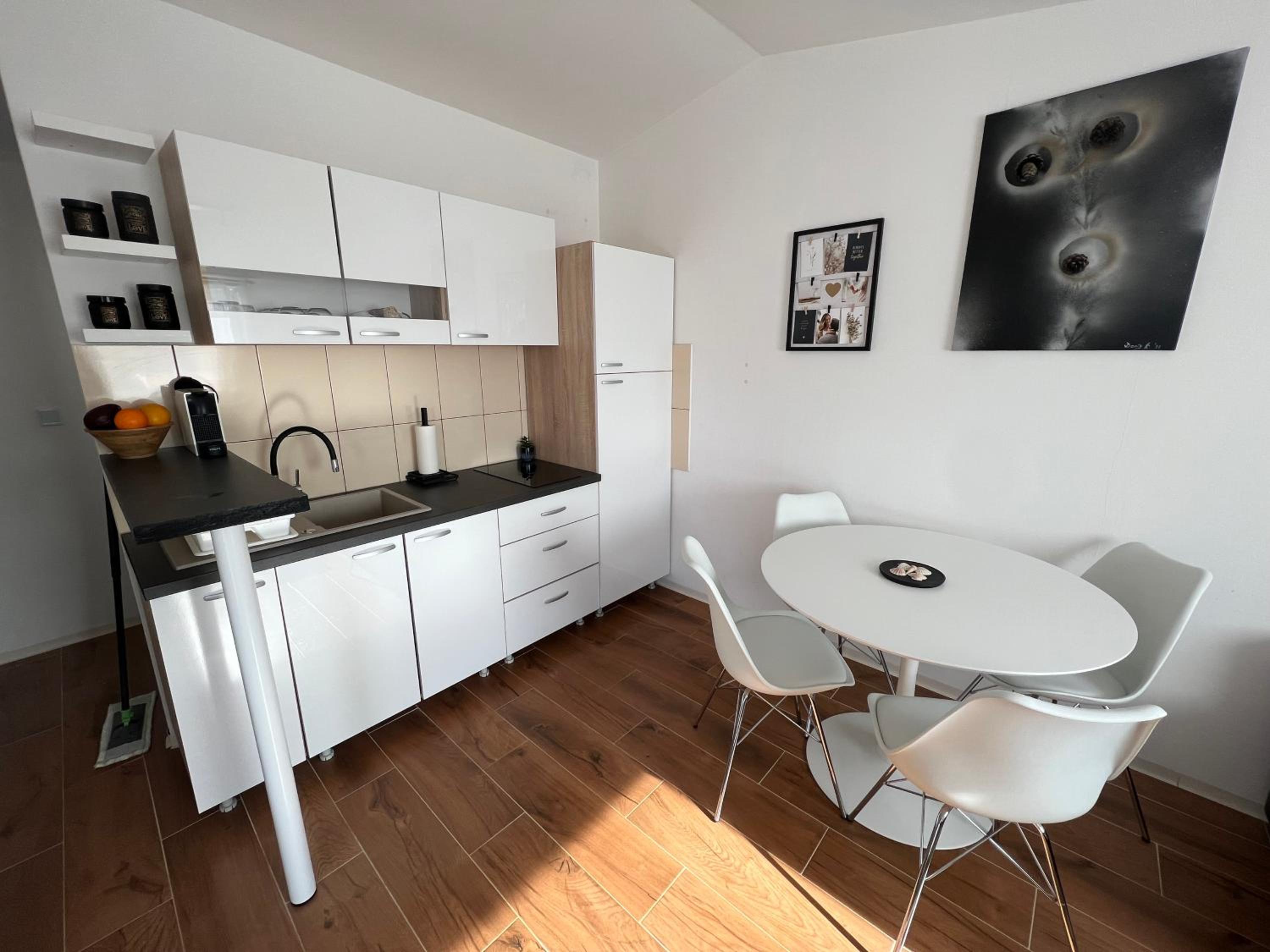 Apartment Mona Vir view 2