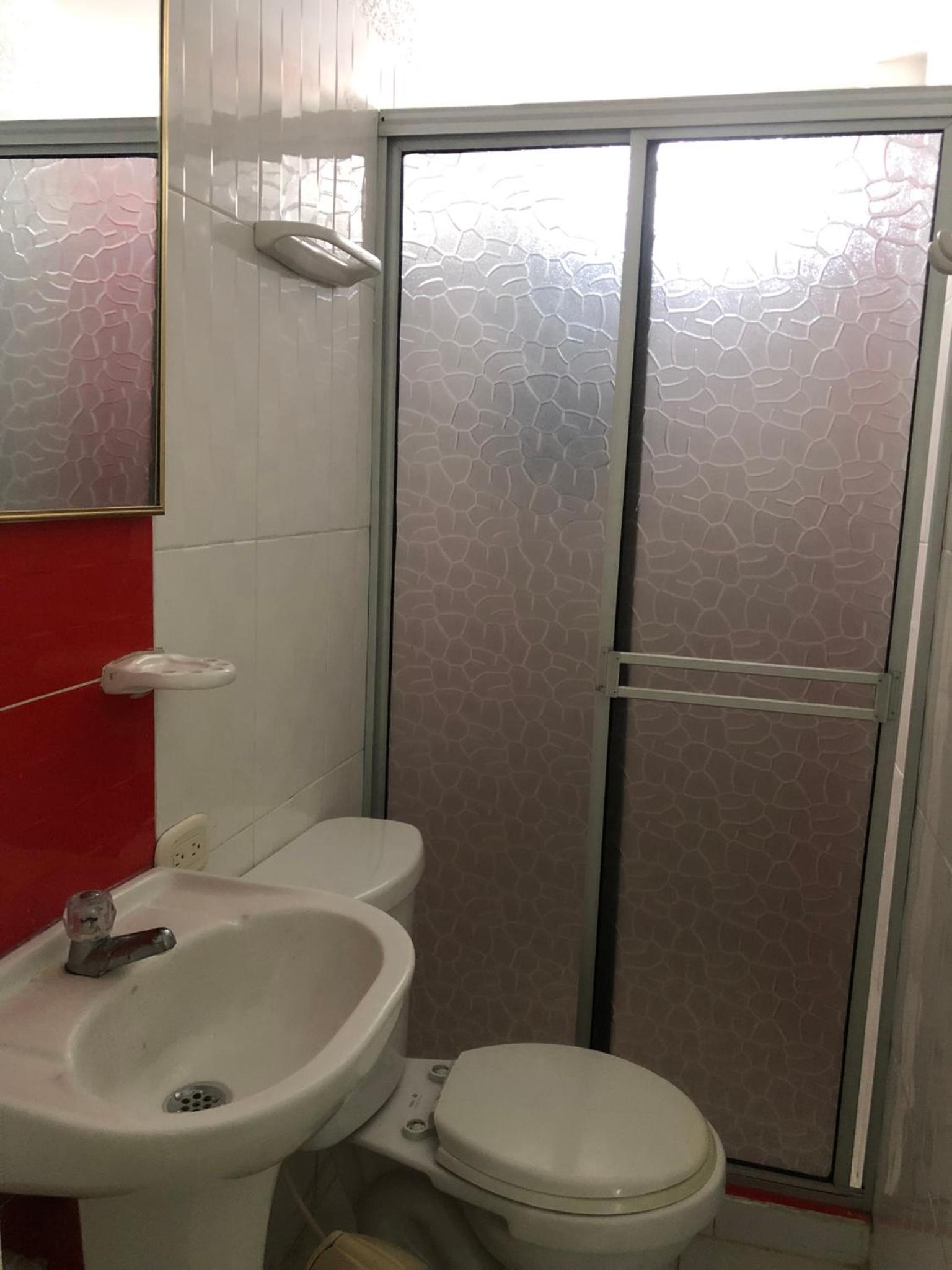LAS CAMELIAS APARTAHOTEL - La Virginia Risaralda
