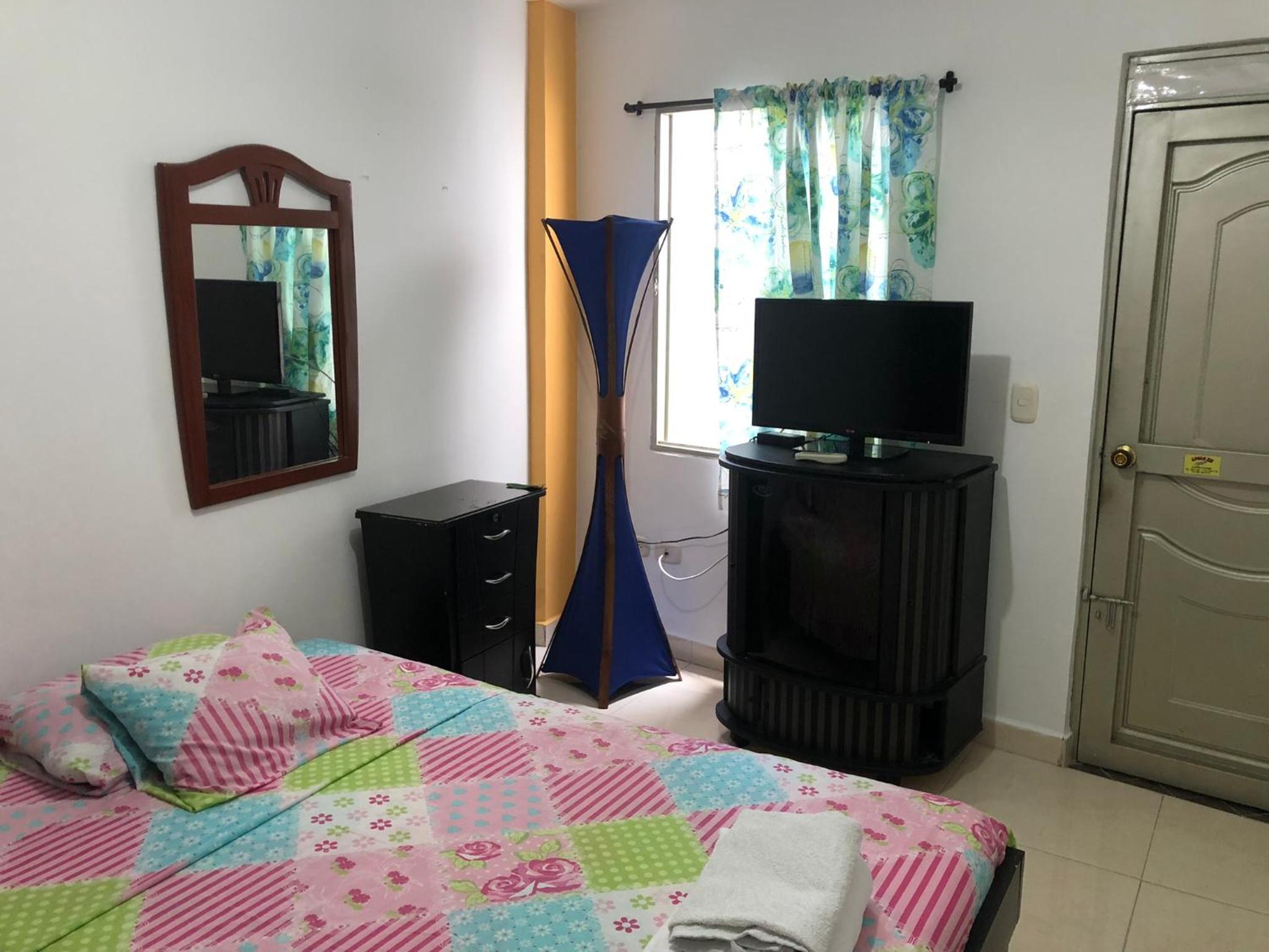 LAS CAMELIAS APARTAHOTEL - La Virginia Risaralda