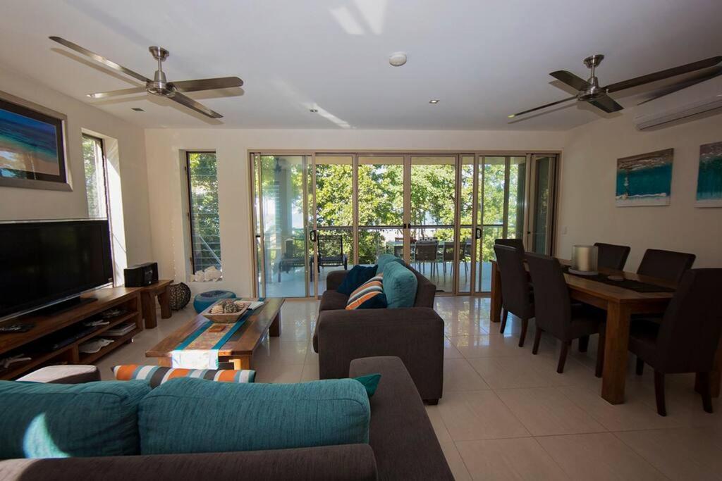 Beach House Apartment No 7 - Fabulous Location