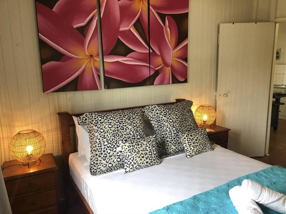 Pina Colada on the Beach - Beachfront - 2 Bedroom