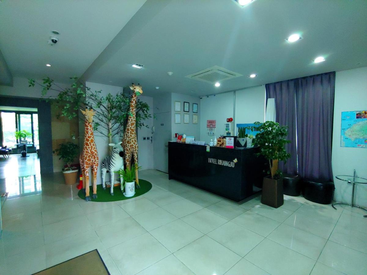 hotel reception
