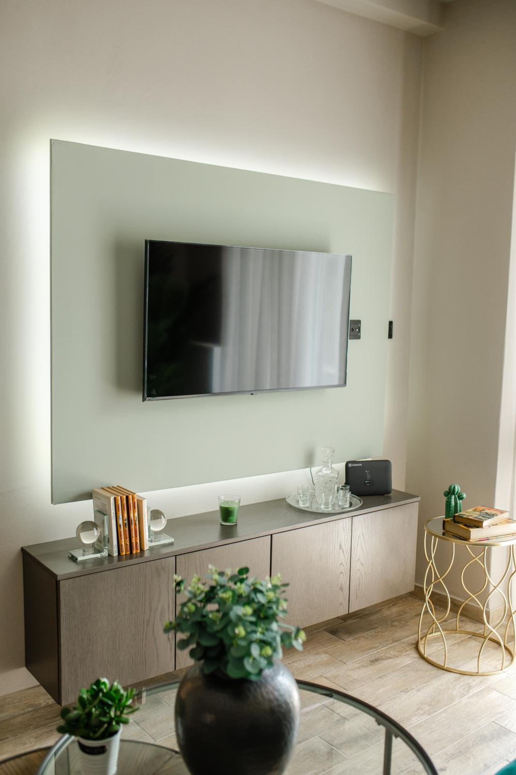 PELAGIO APARTMENT 1 view 2