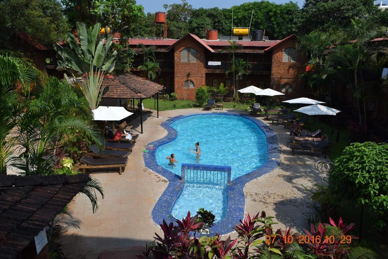 Sea Breeze Beach Resort Candolim, Goa